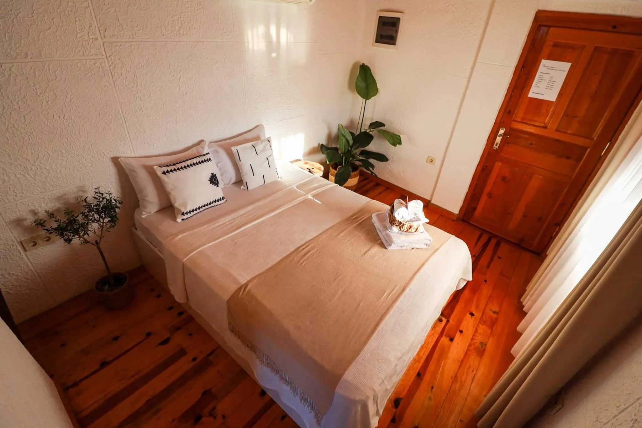 Goodman Hotel & Bistro