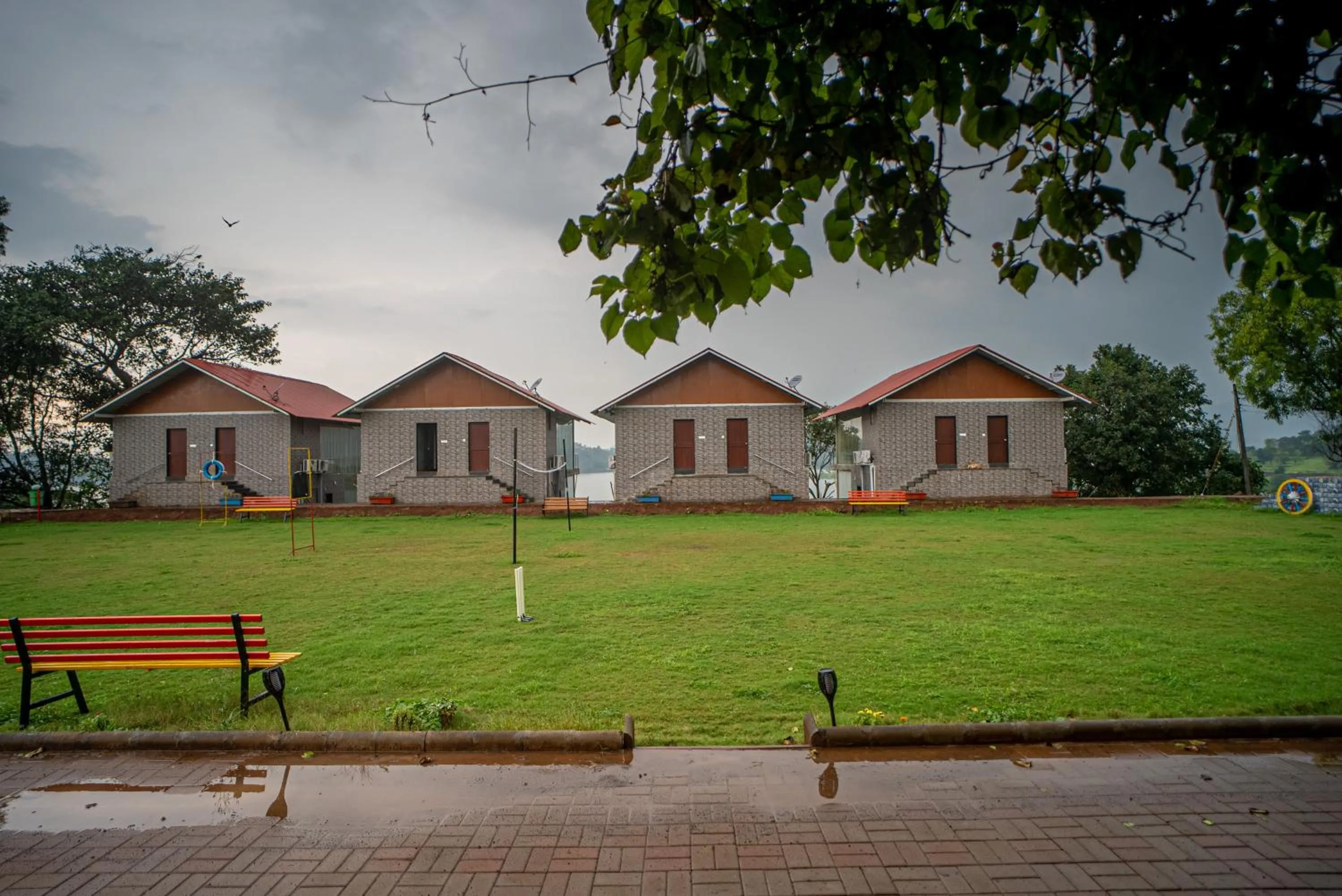Property building in Shvas Island Resort