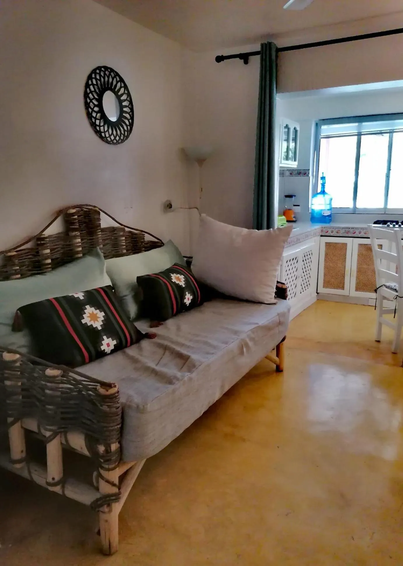 Kitchen or kitchenette, Bed in B&B Aparthotel La Isleta