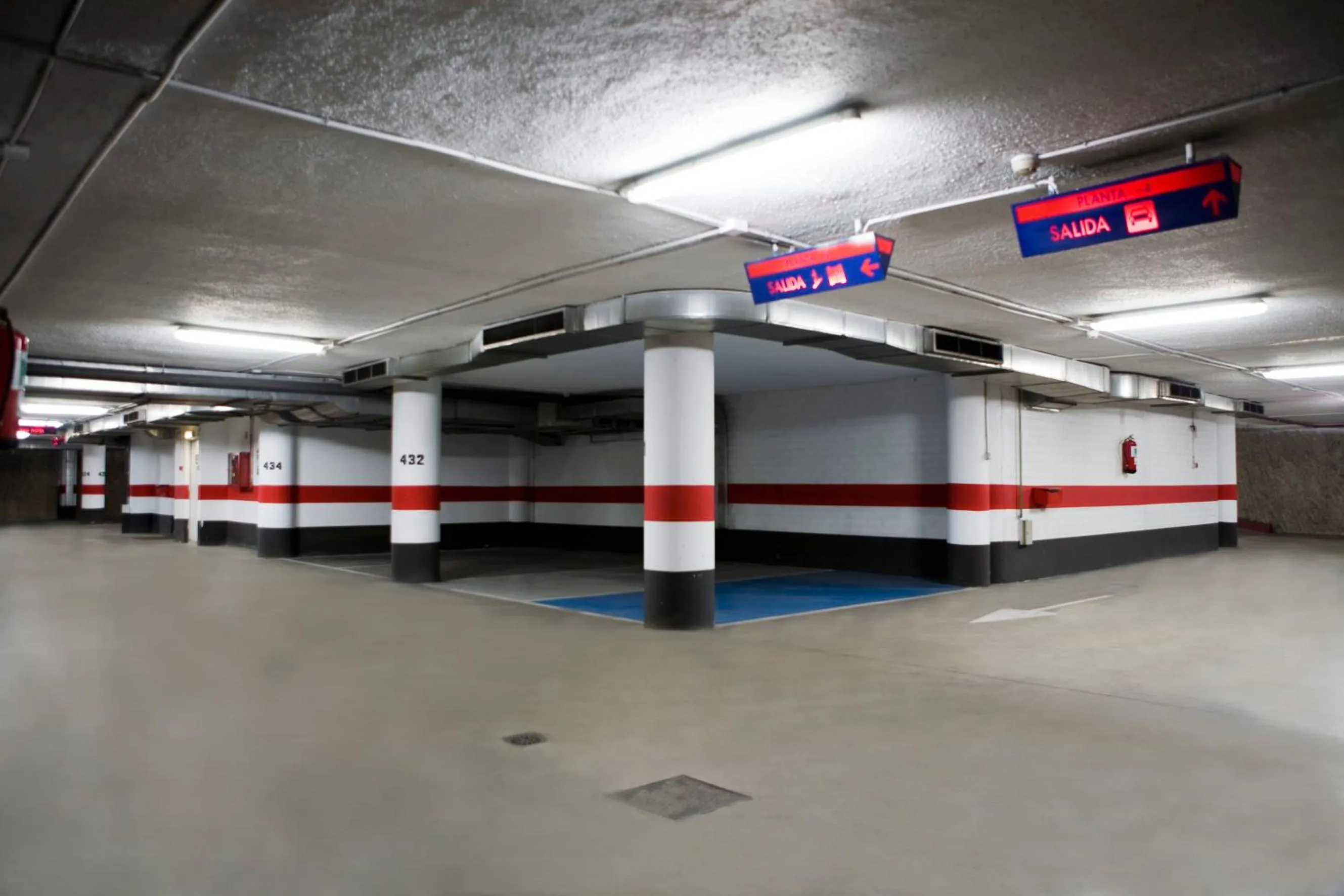 Other in Silken Reino de Aragón