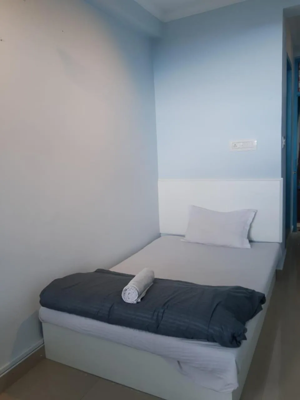 Bed in LA SIESTA INDIA MCLEODGANJ