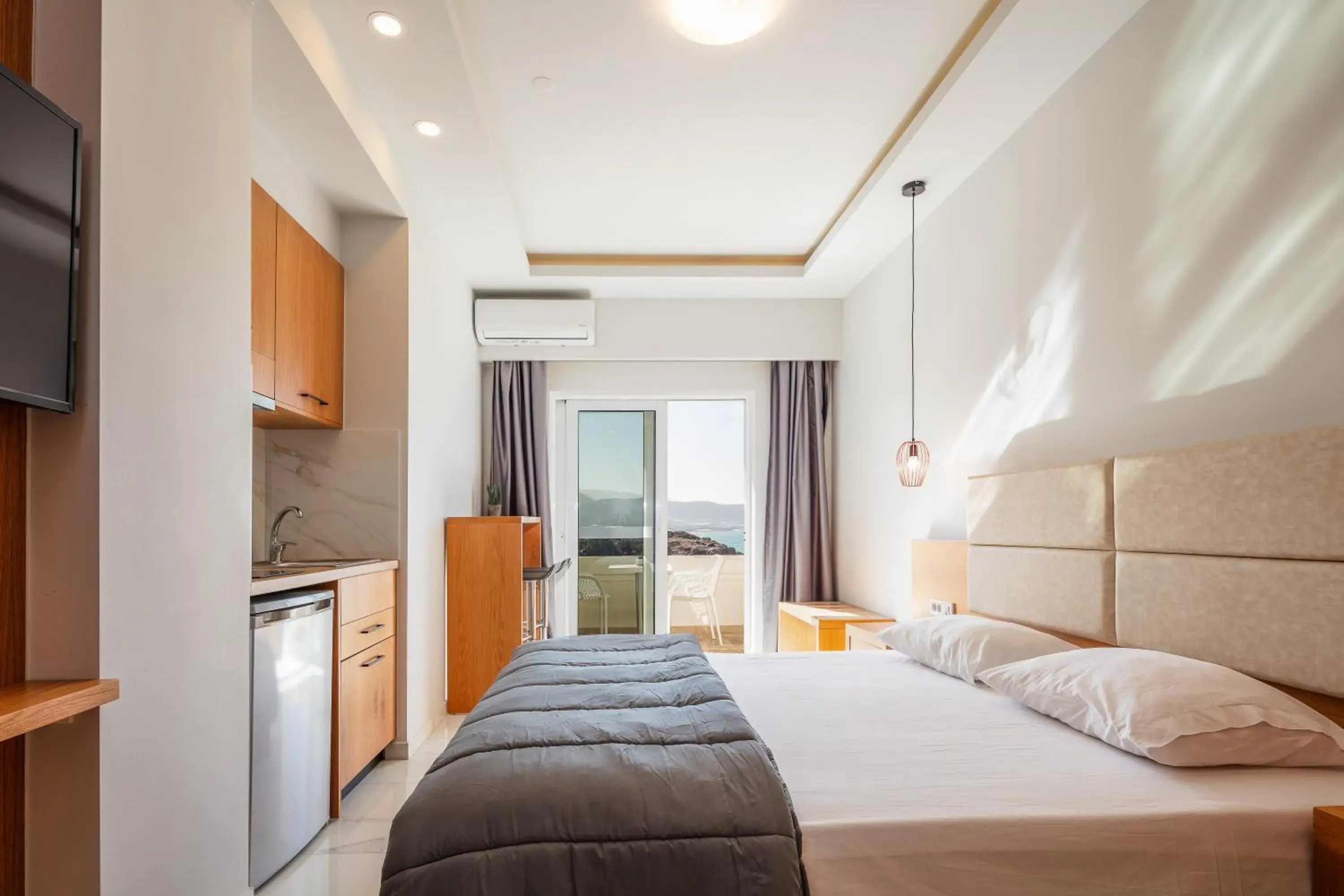 Superior Studio with Sea View-Ground Floor in Falasarna Bay Superior Studio with Sea View-Ground Floor in Falasarna Bay