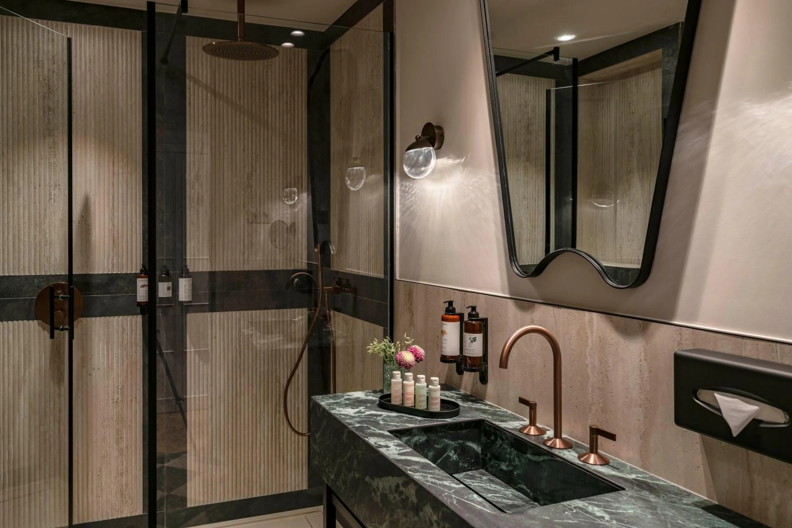 Bathroom in Vincci Centrum