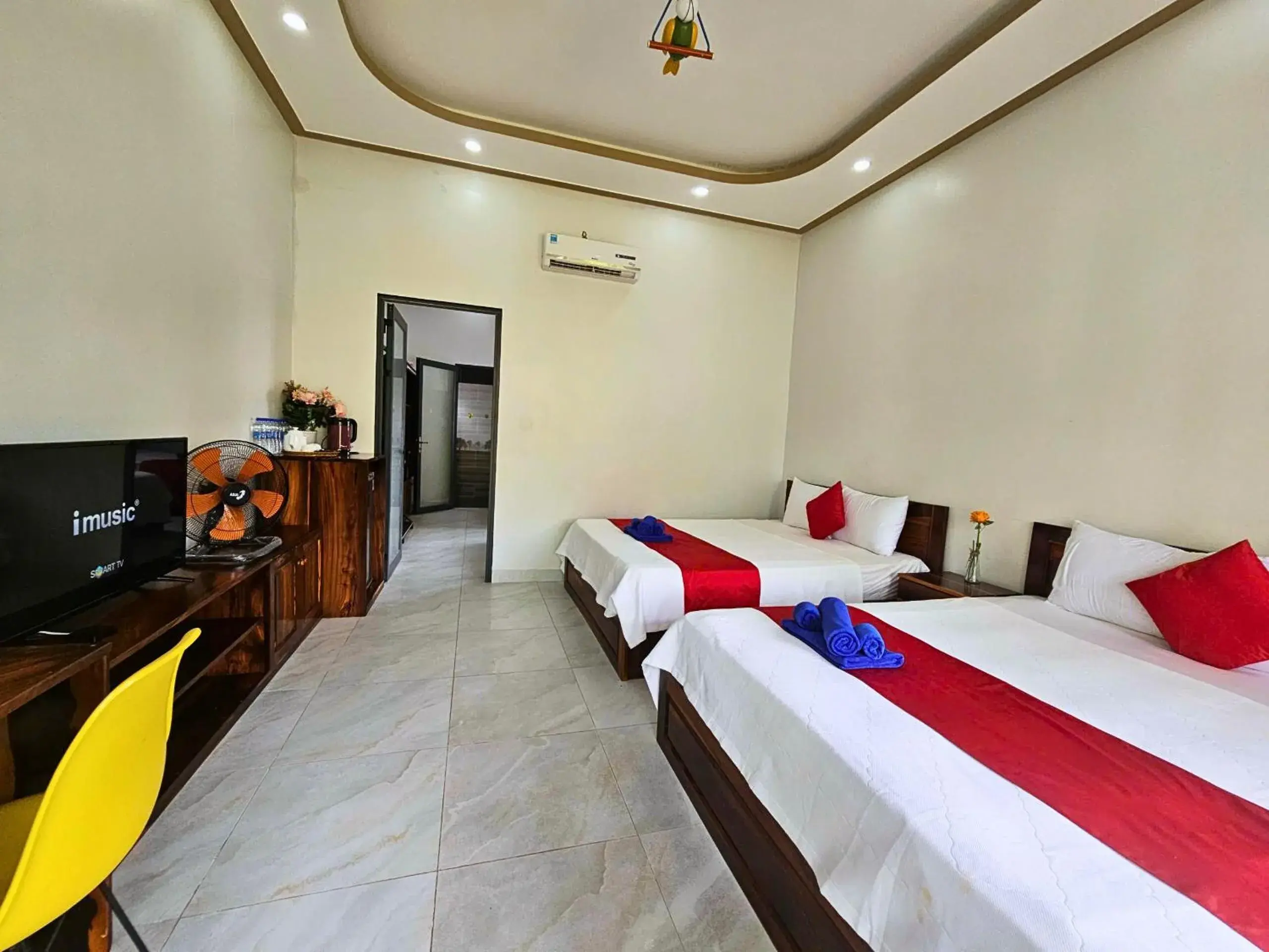 Family Room with Garden View in Fla Village Family Room with Garden View in Fla Village