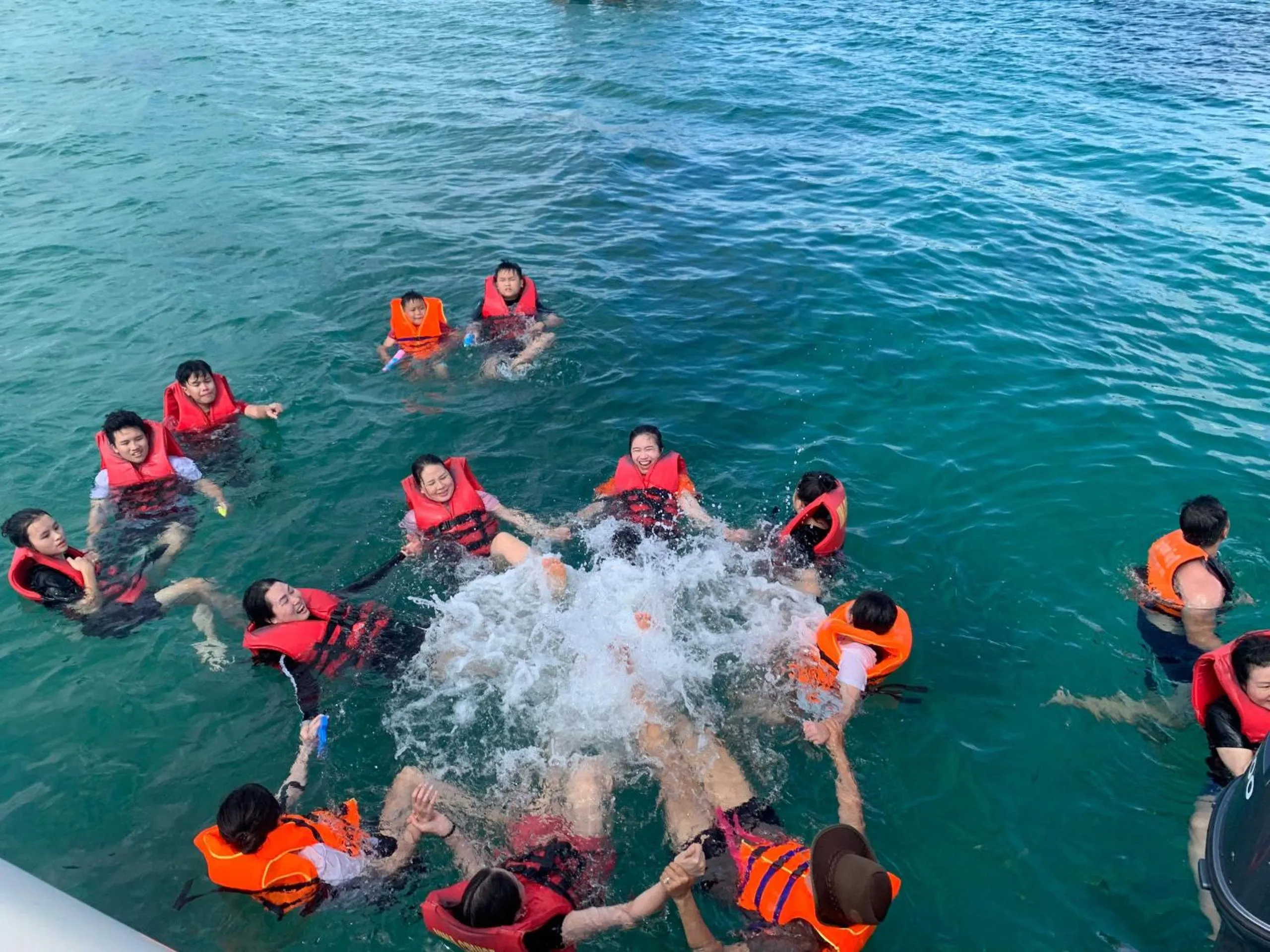 Diving in Fla Village