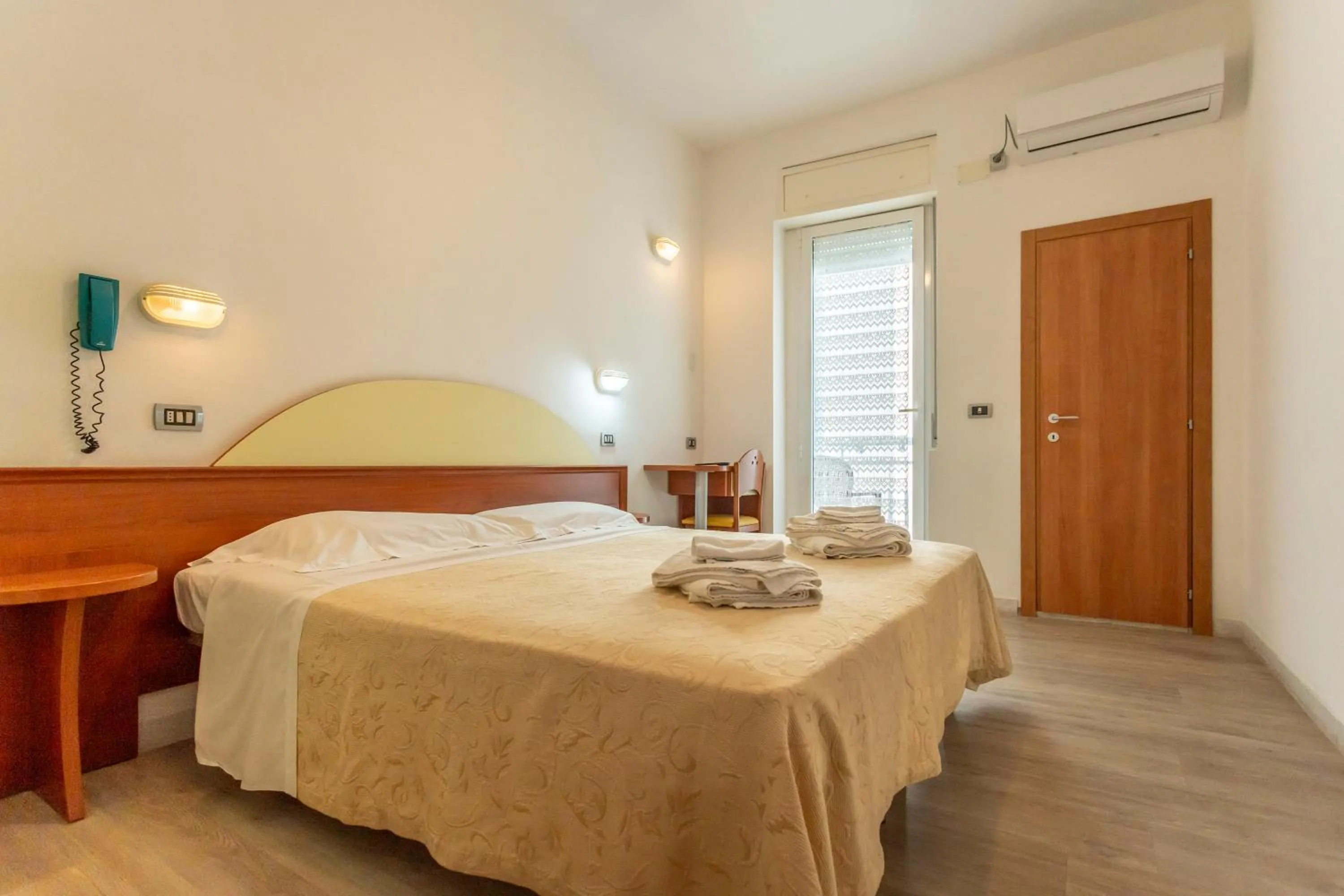 Bed in Hotel Clipper