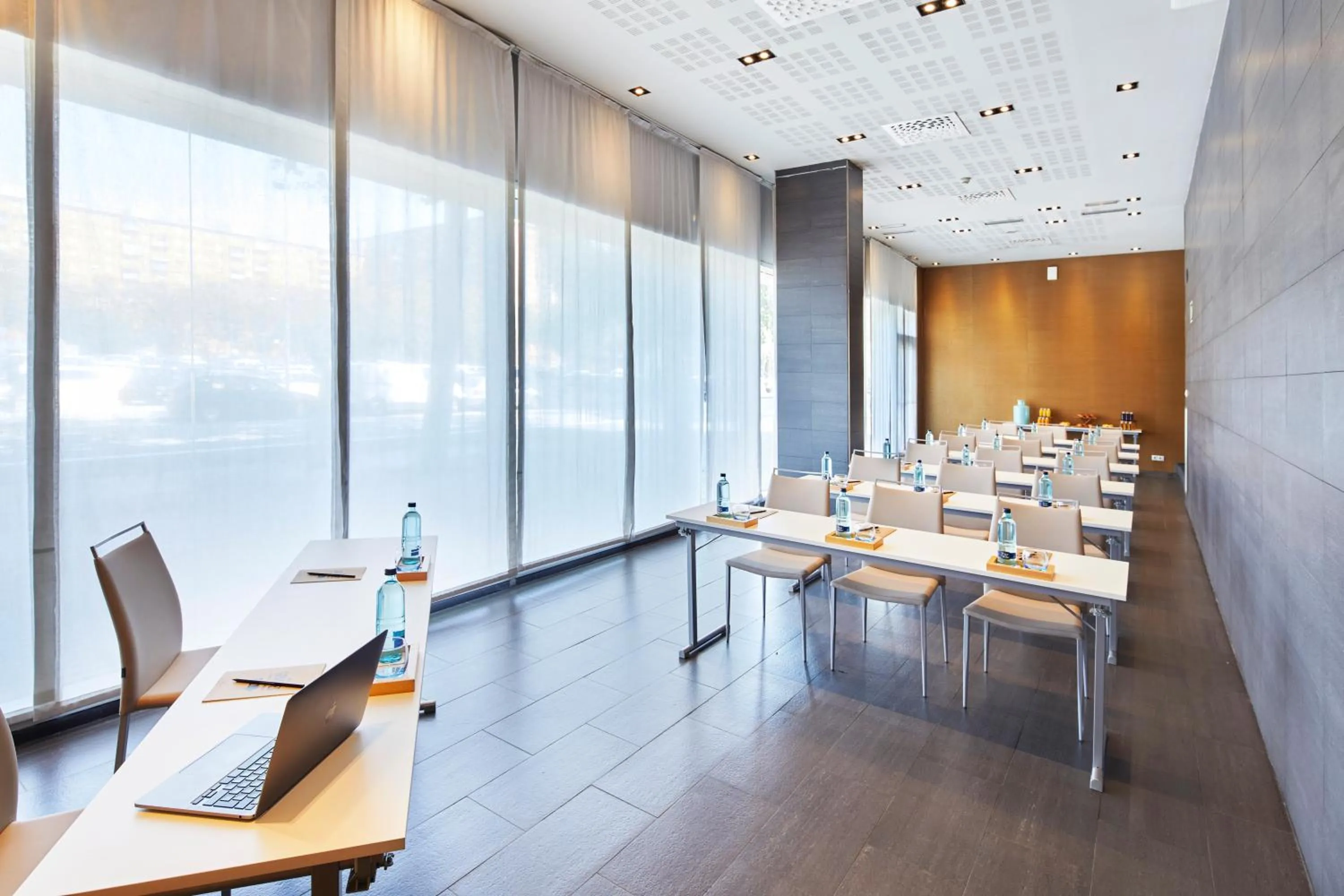 Meeting/conference room in Vincci Maritimo