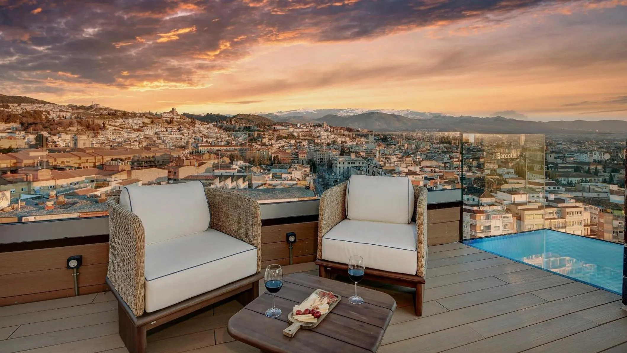 Property building in Sercotel HMO Martina