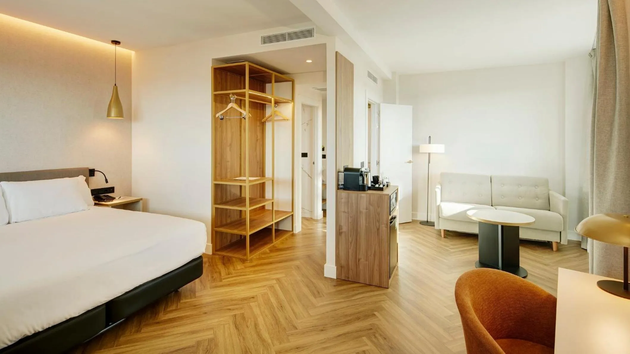 Bedroom, Bed in Sercotel HMO Martina