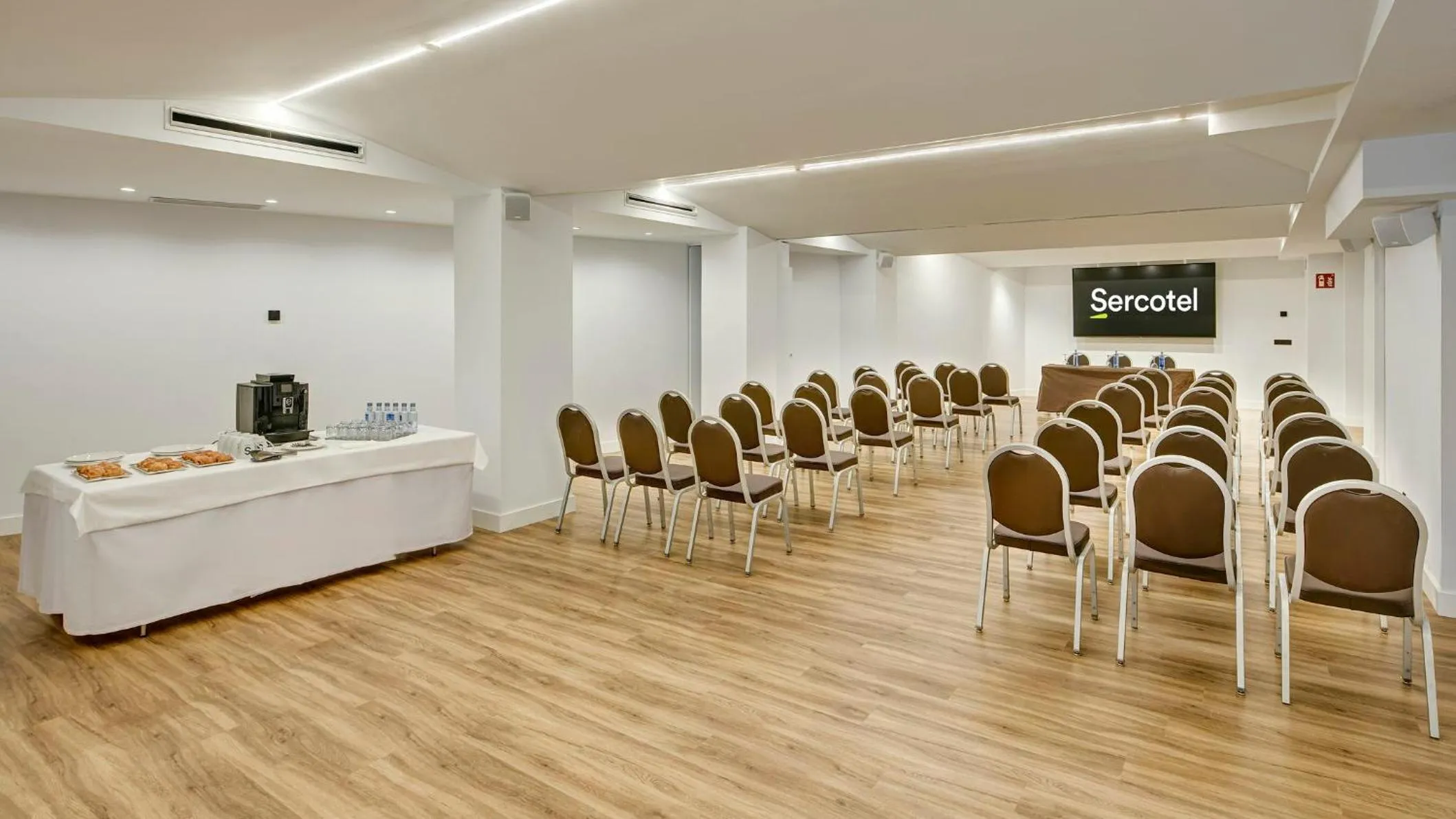 Meeting/conference room in Sercotel HMO Martina
