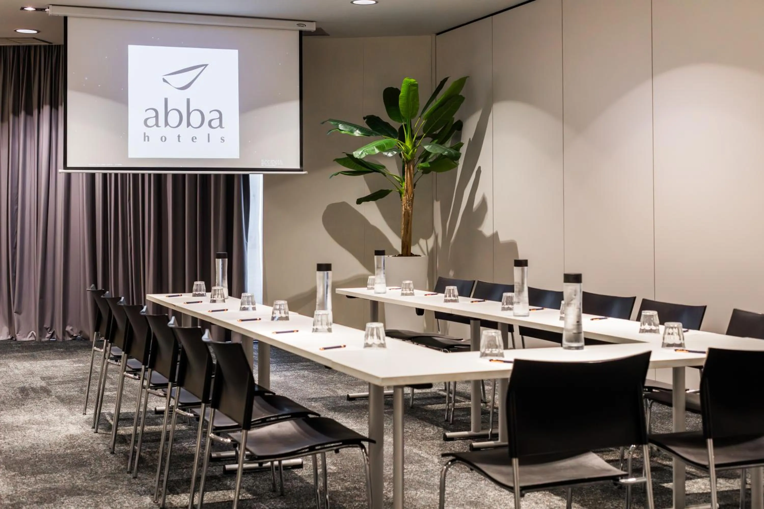 Meeting/conference room in Abba Sants
