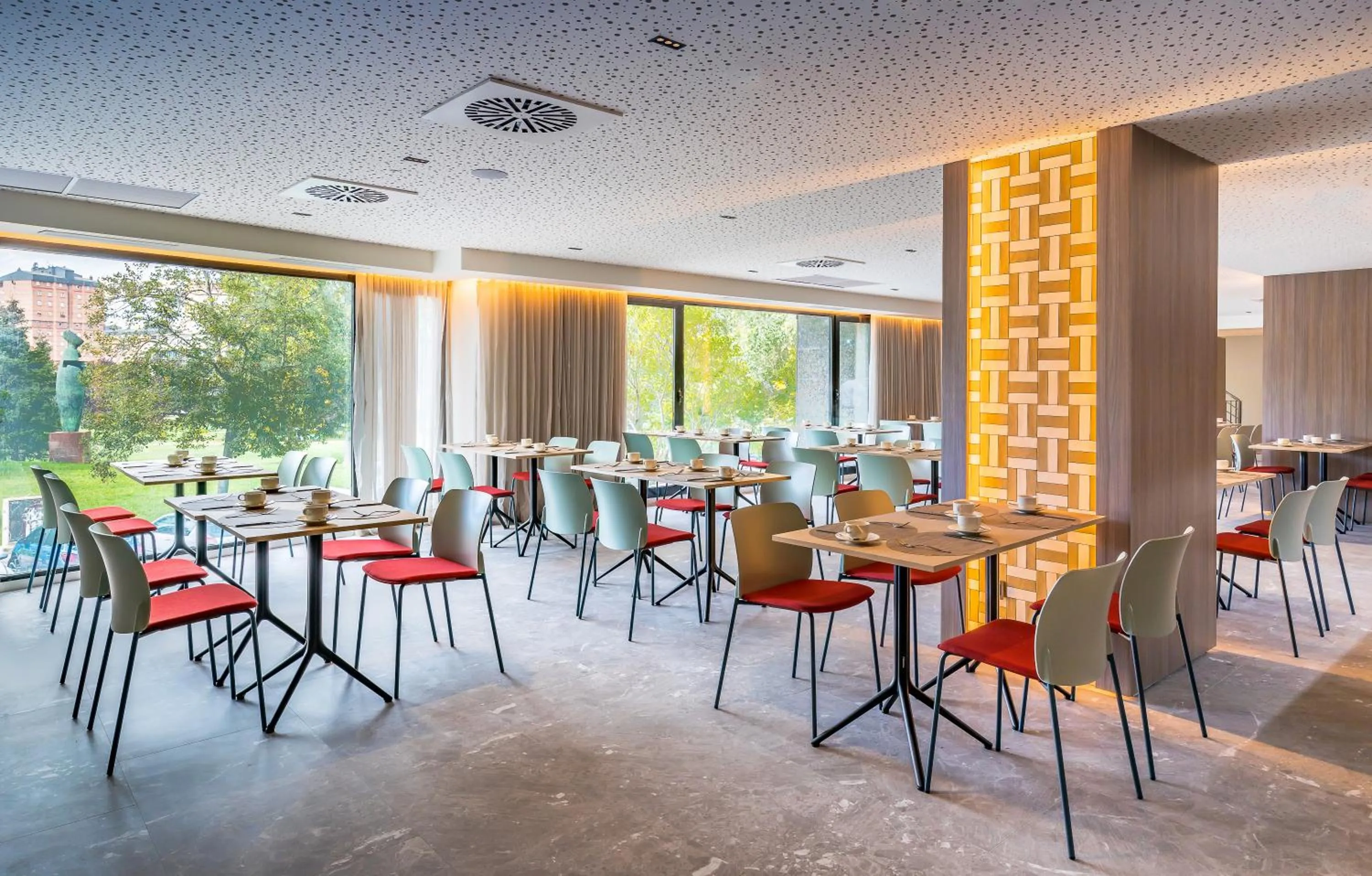 Buffet breakfast in Occidental Pamplona