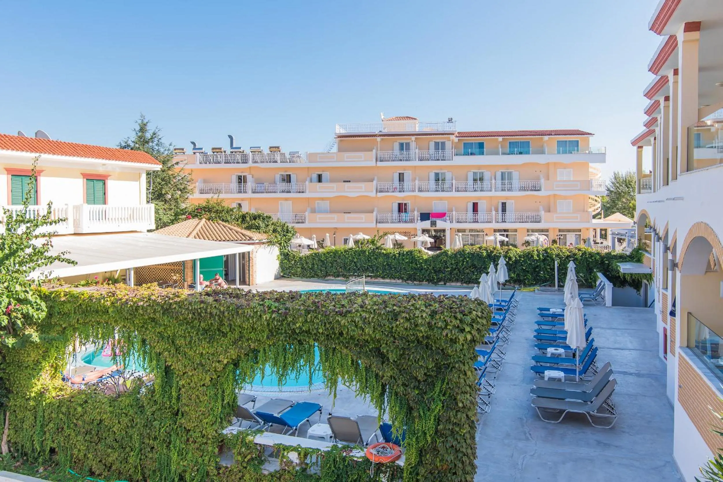 Area and facilities in Club Zante Plaza