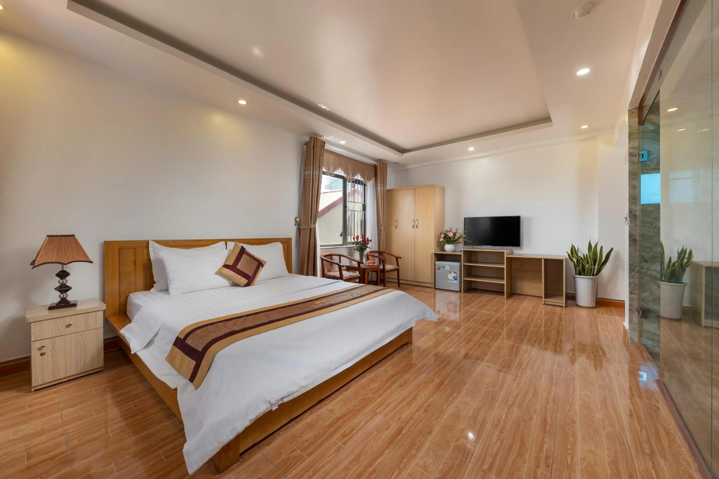 Photo of the whole room, Bed in Airport Transit Hotel