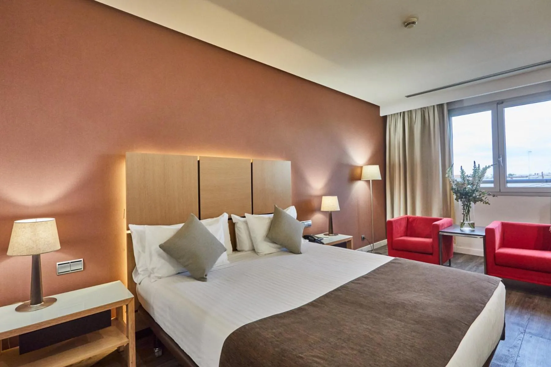 Bedroom, Bed in Silken Puerta Valencia