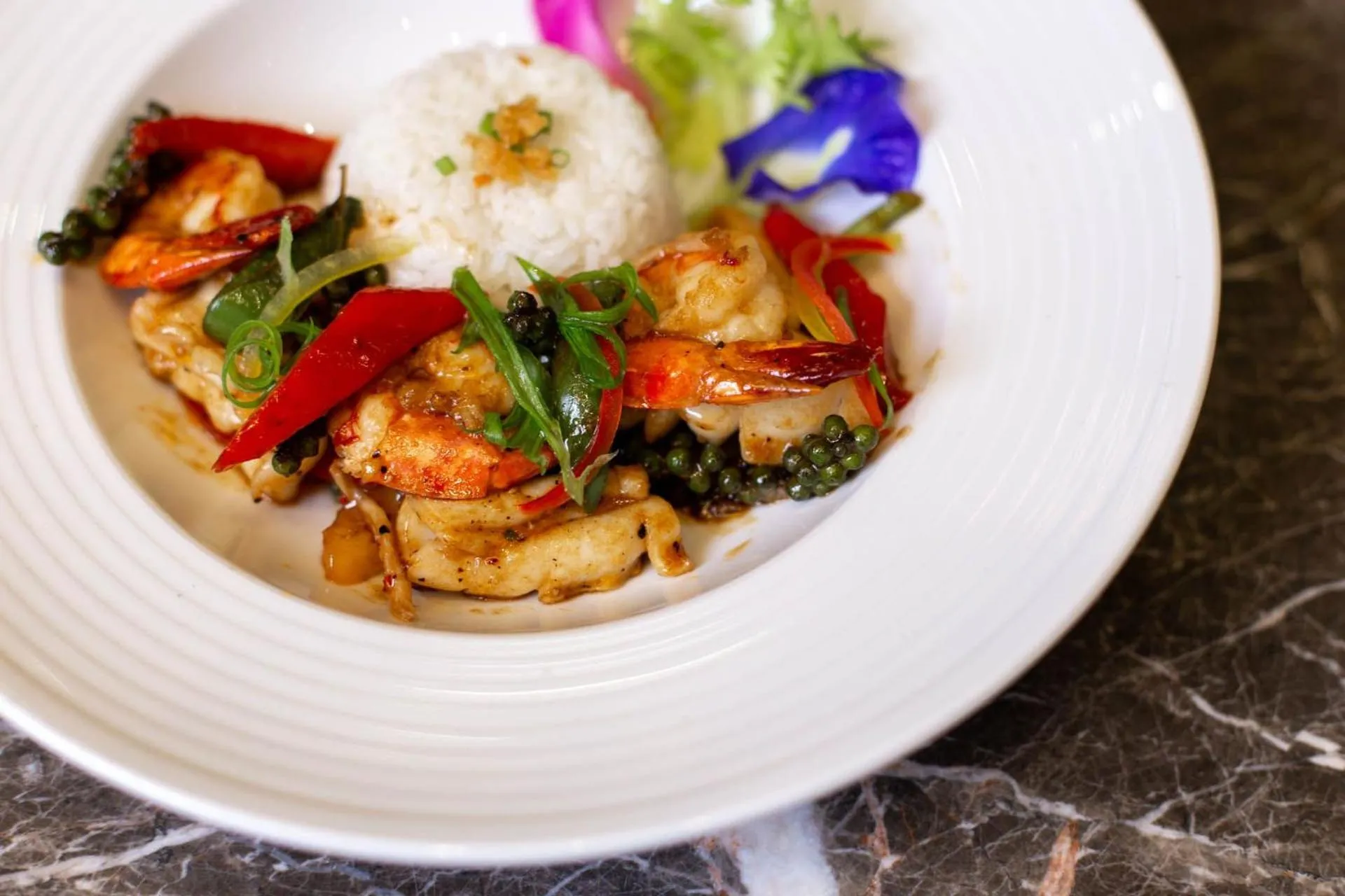 Food in Castle Bayview Resort & Spa