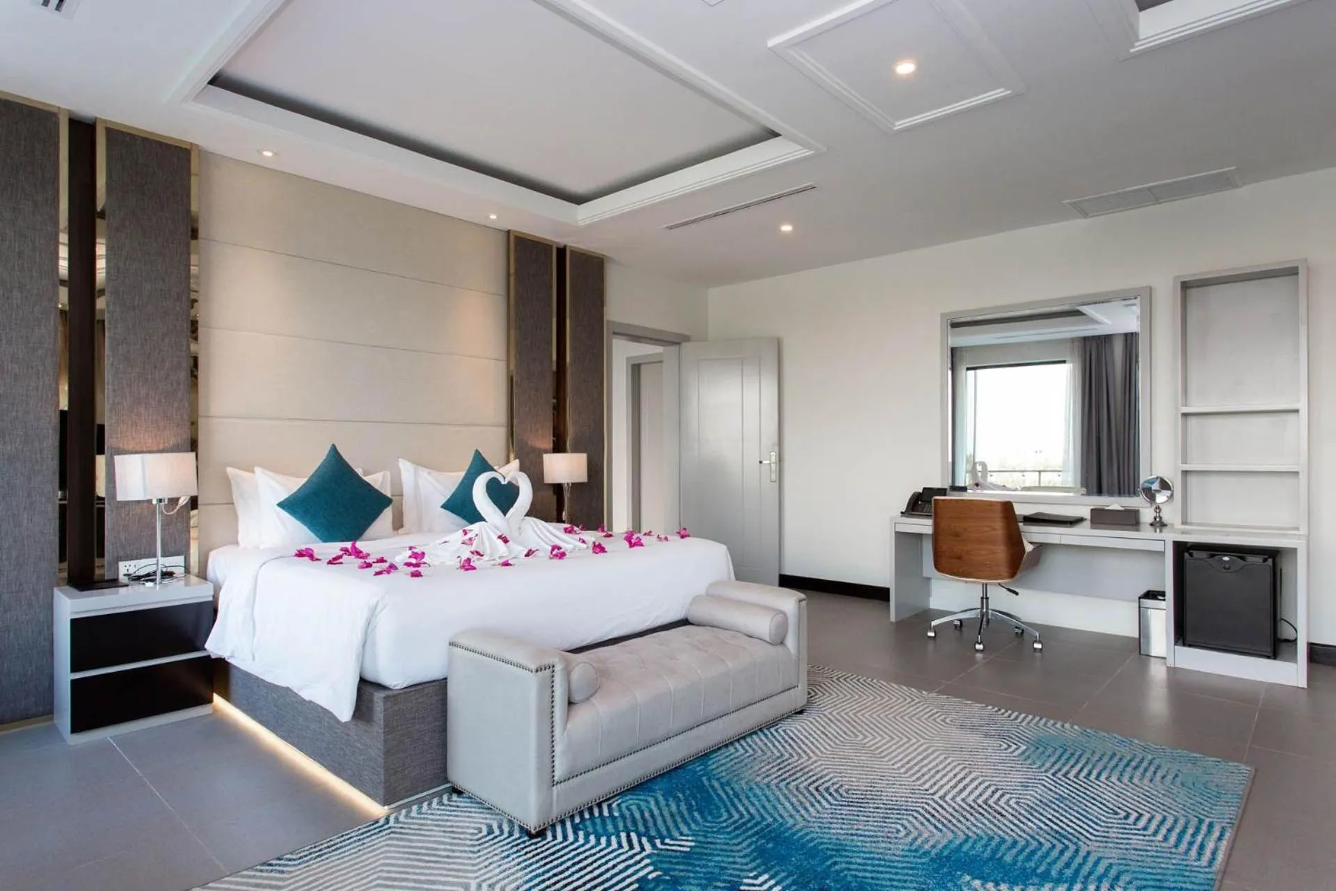 Bed in Castle Bayview Resort & Spa