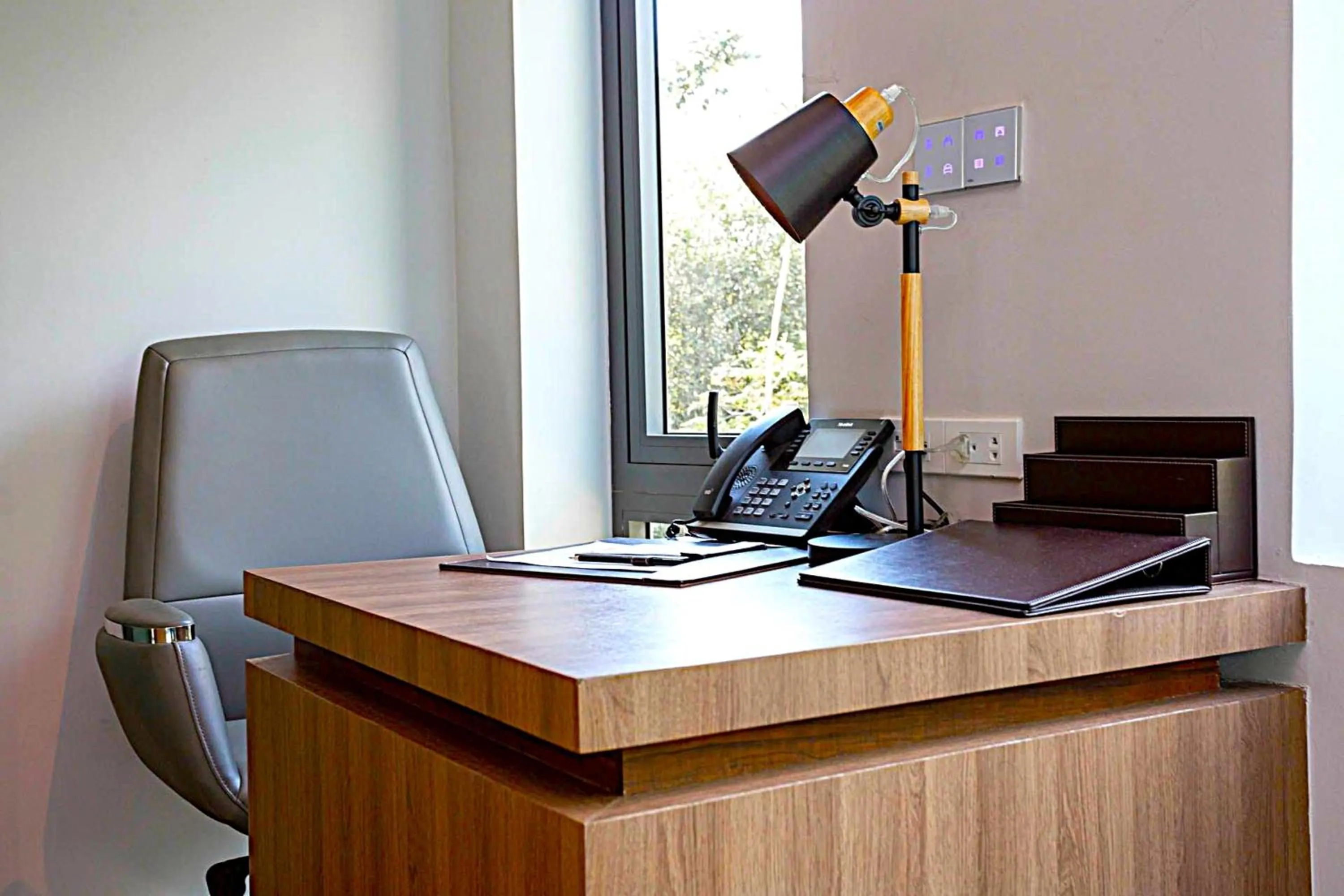 Business facilities in Castle Bayview Resort & Spa