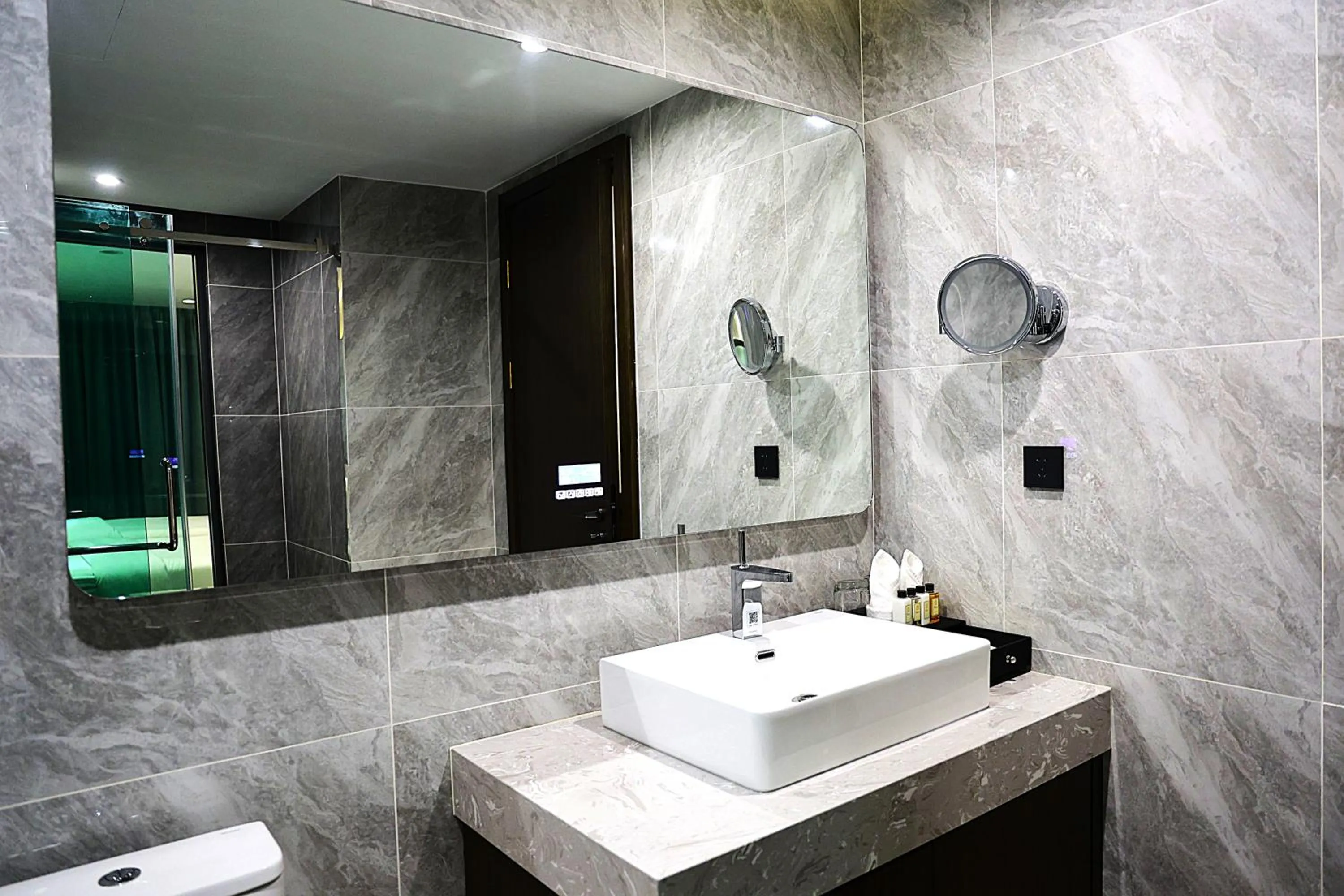 Bathroom in Castle Bayview Resort & Spa