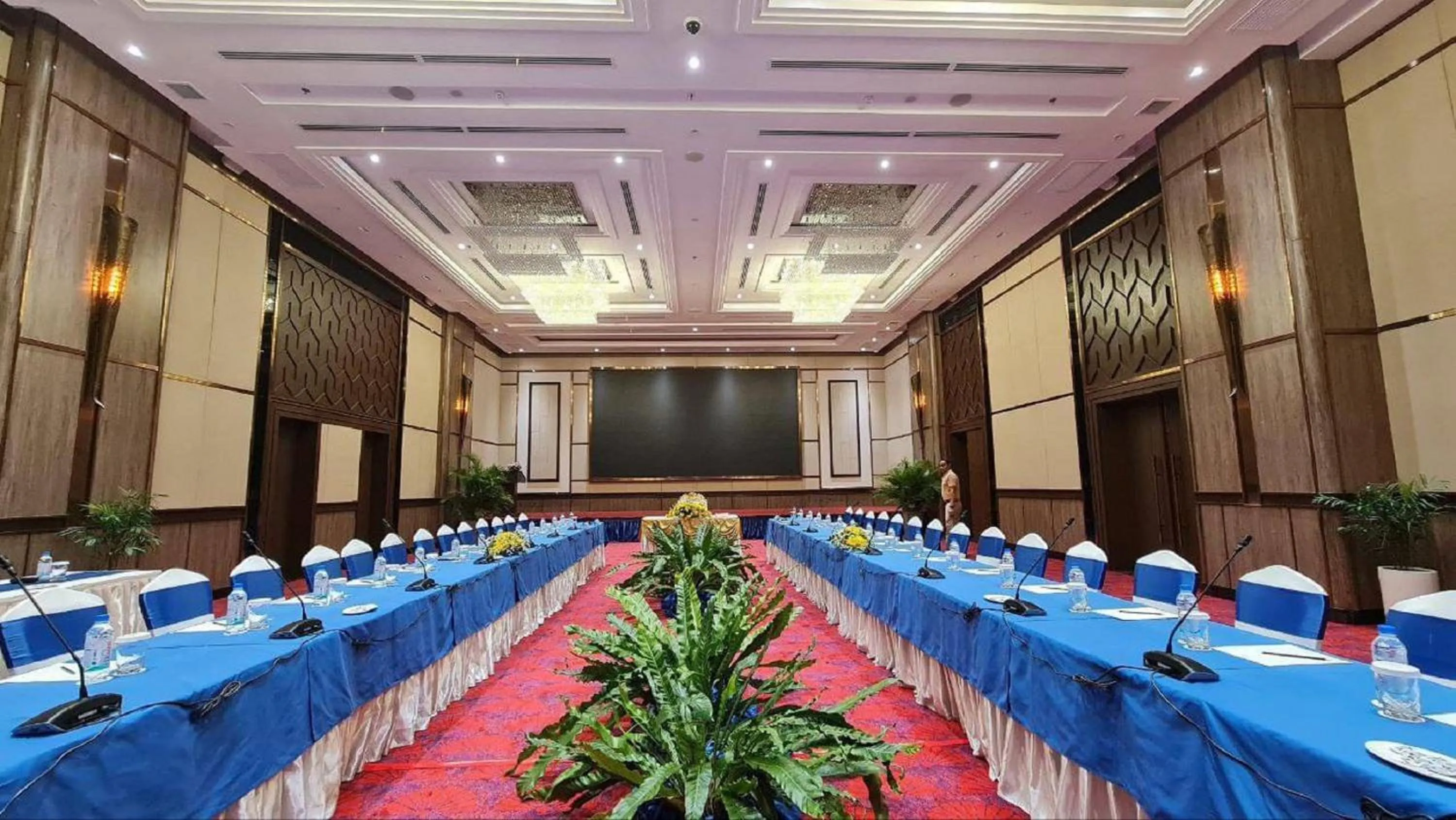 Meeting/conference room in Castle Bayview Resort & Spa