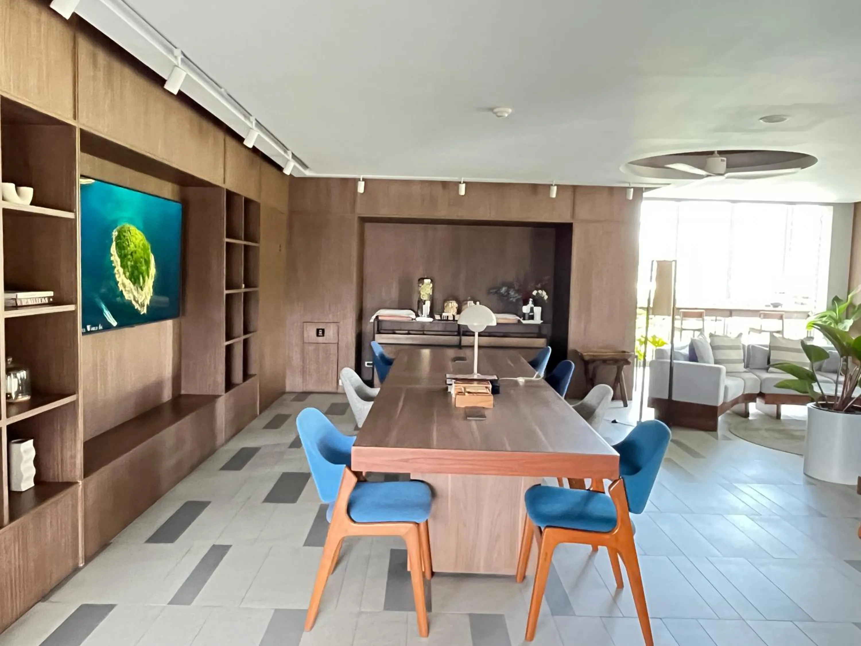 Library in Casa 17 Hotel Bangkok