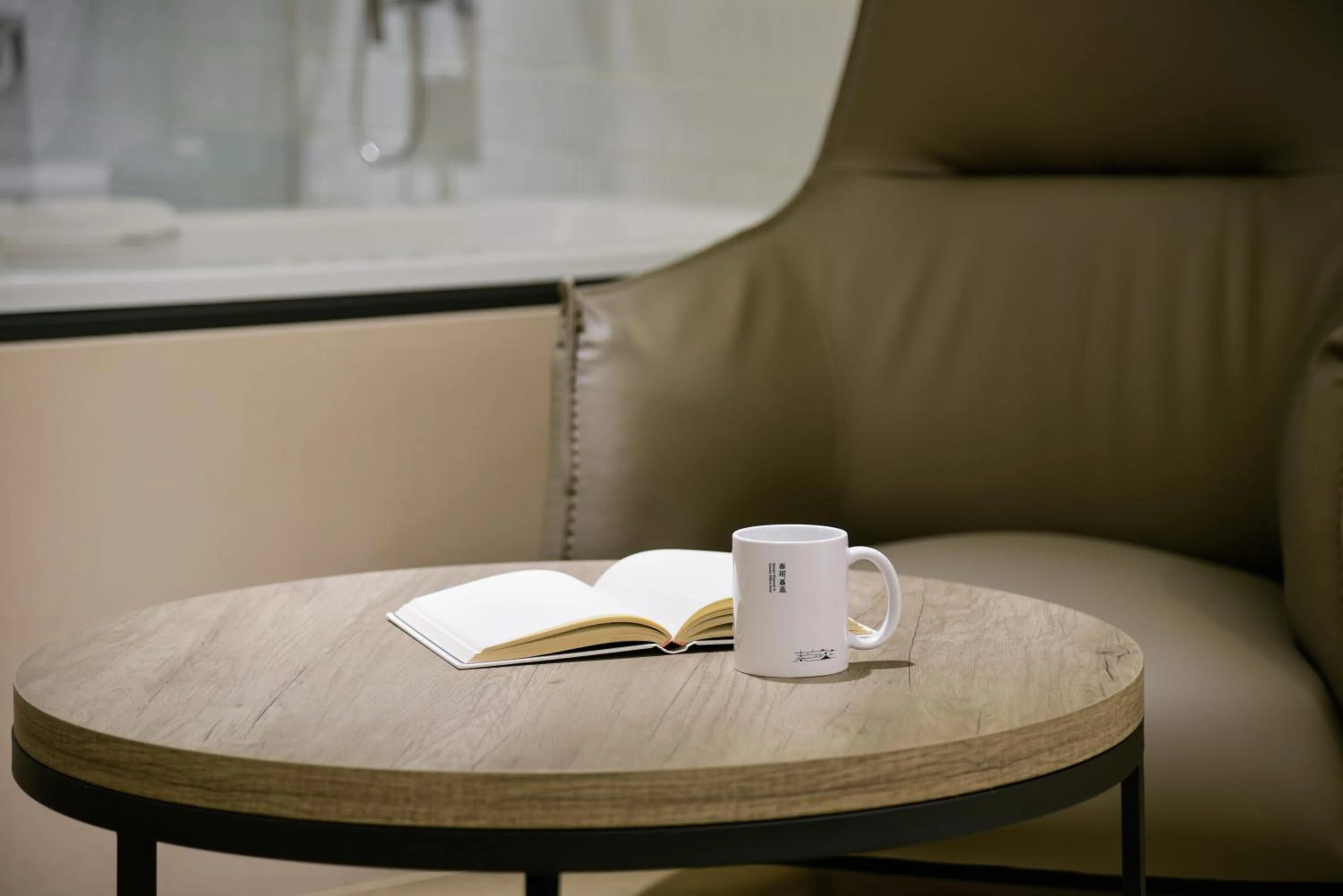 Spring Rhapsody Hotel