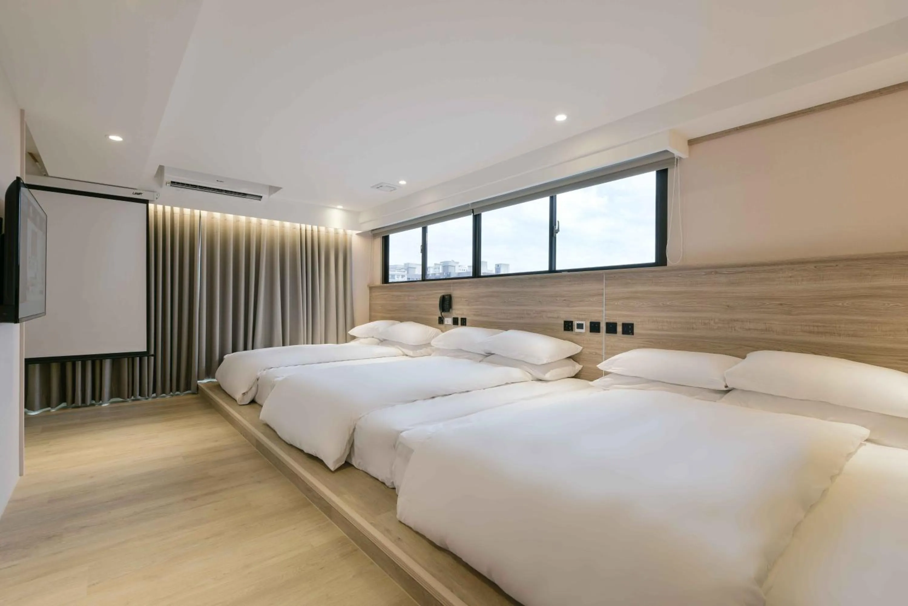 Bed in Spring Rhapsody Hotel