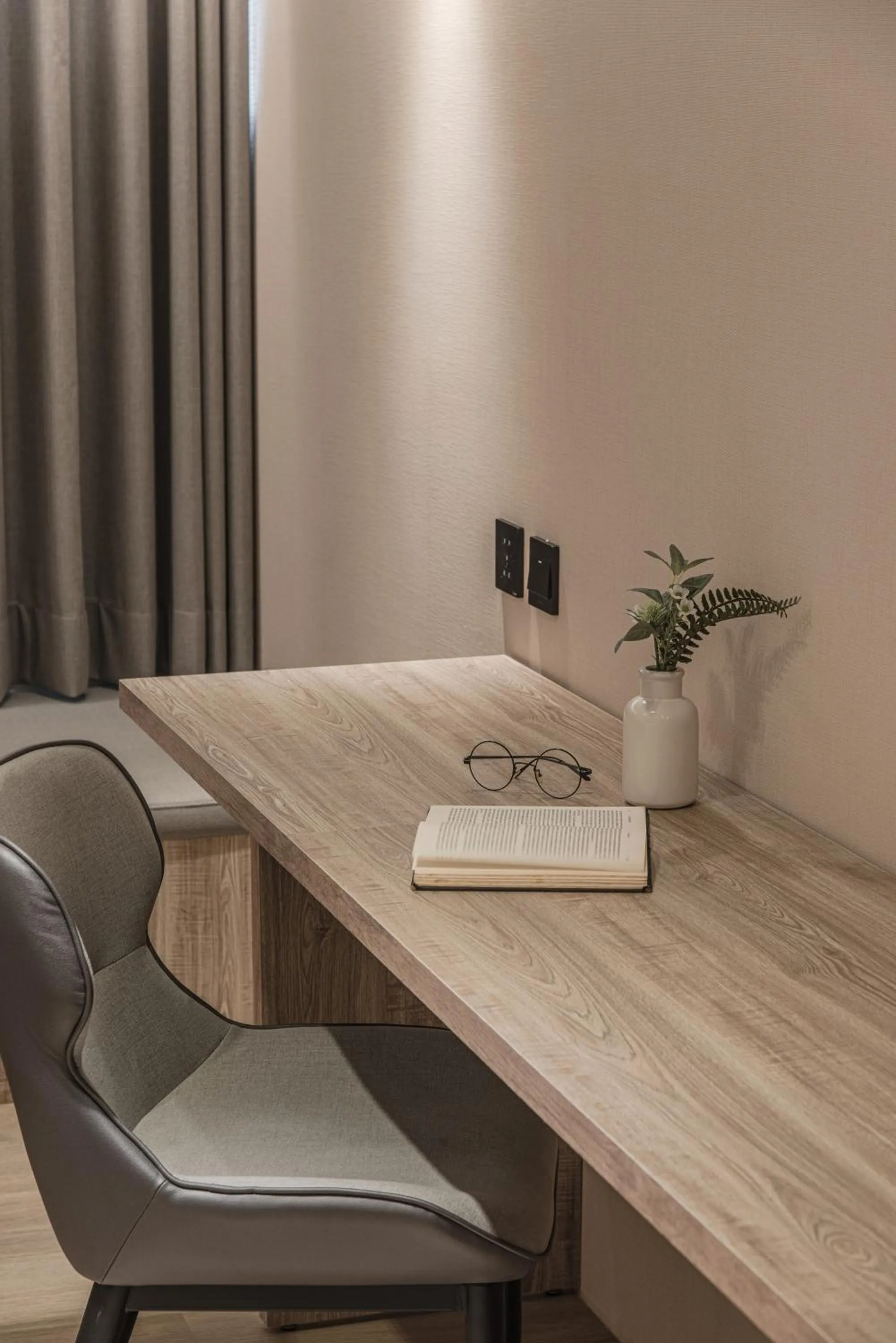 Spring Rhapsody Hotel