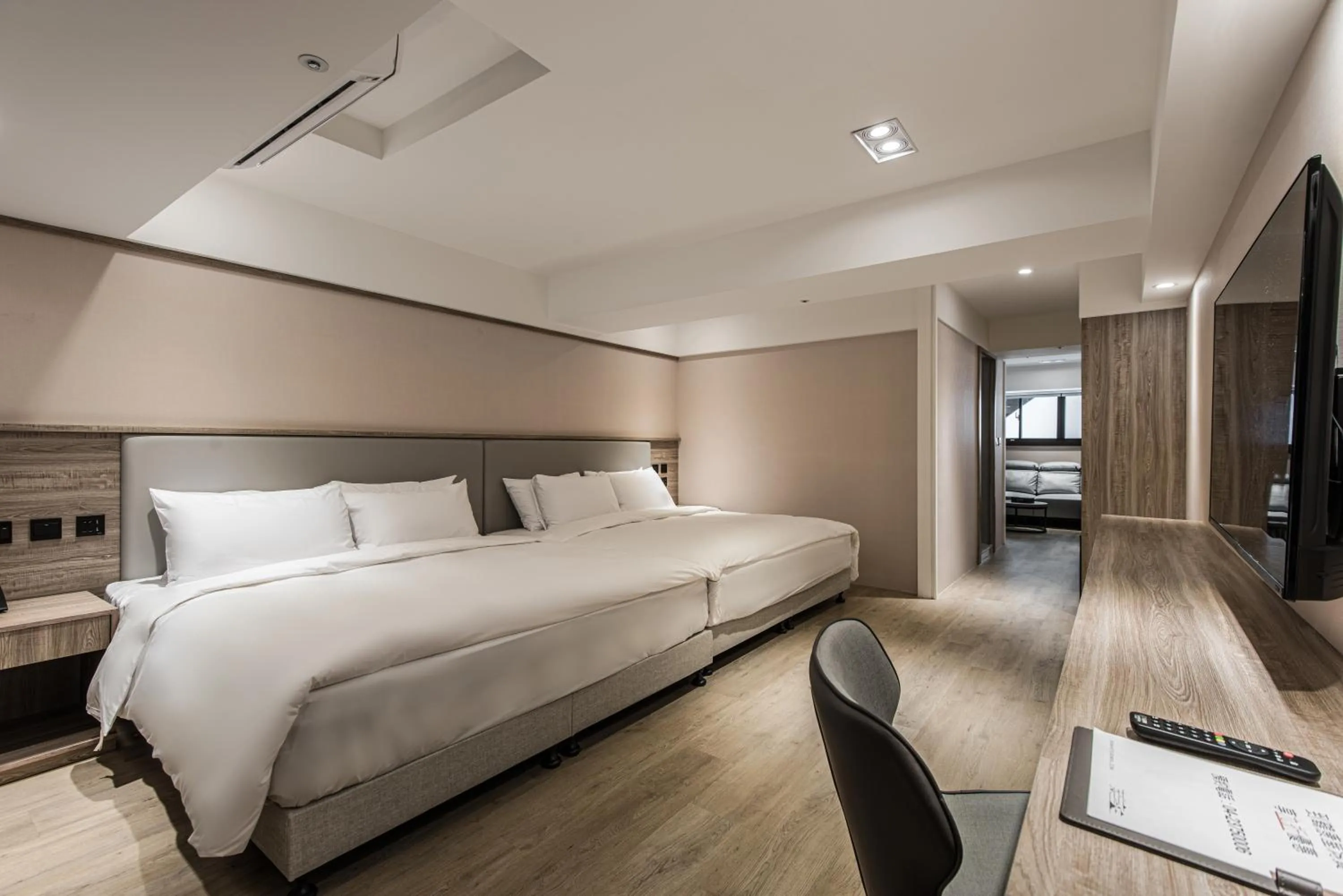 Bed in Spring Rhapsody Hotel