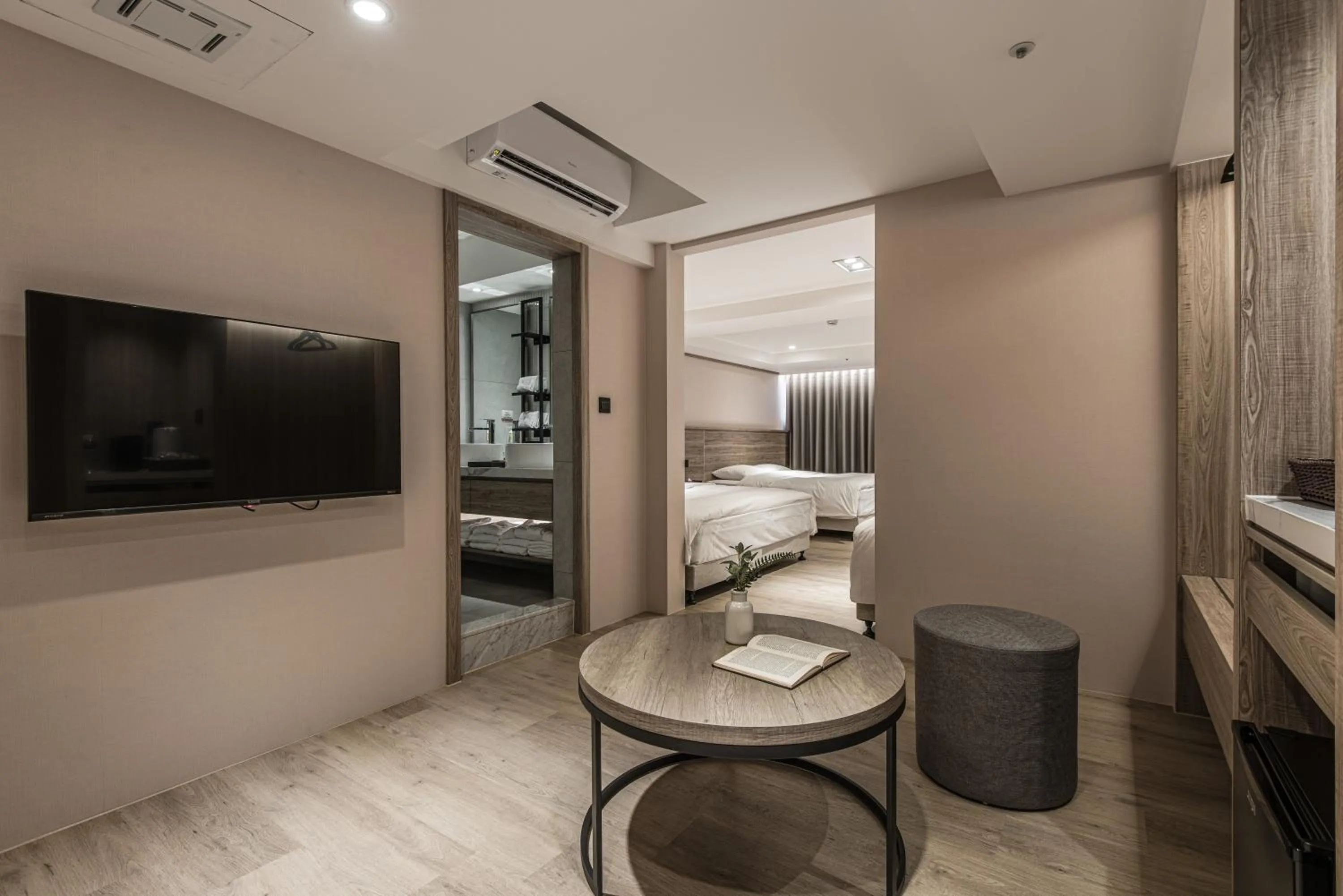 Bed in Spring Rhapsody Hotel