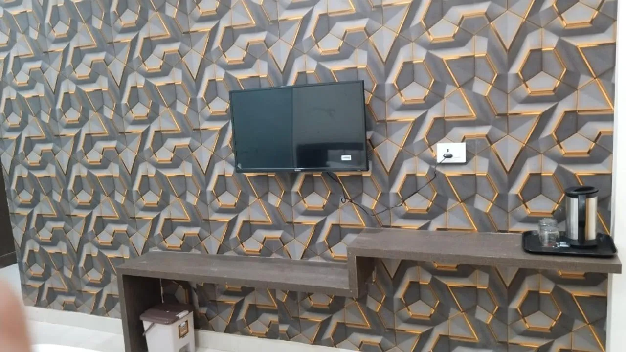 TV and multimedia in Hotel Bagga Kuteer