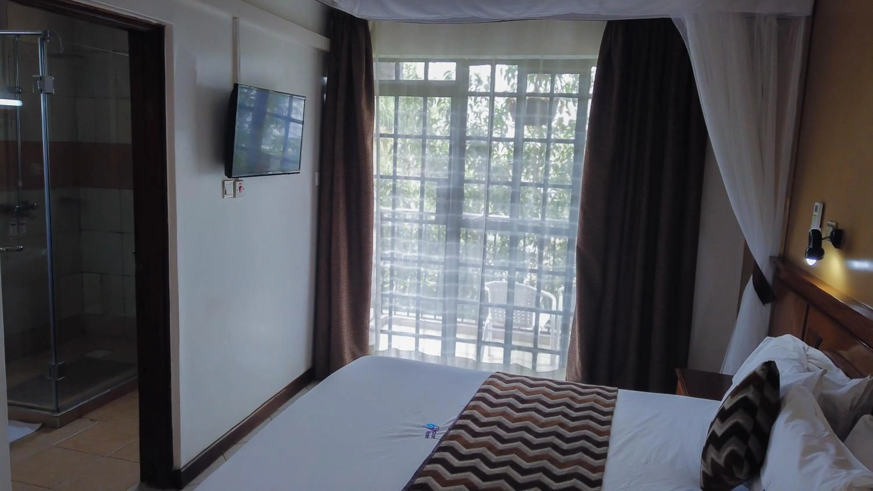 Bed in 67 Airport Hotel Nairobi