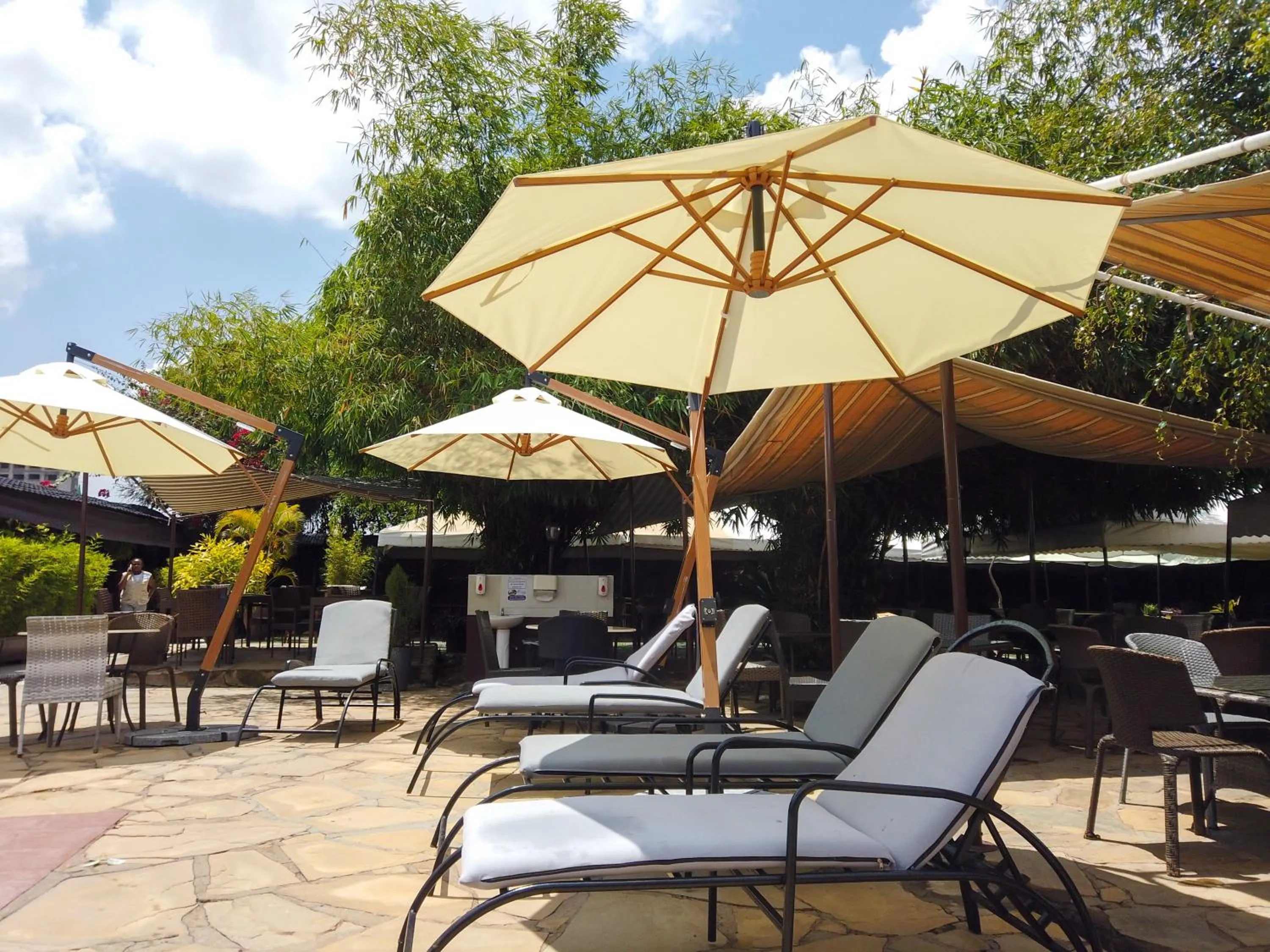 Swimming pool in 67 Airport Hotel Nairobi