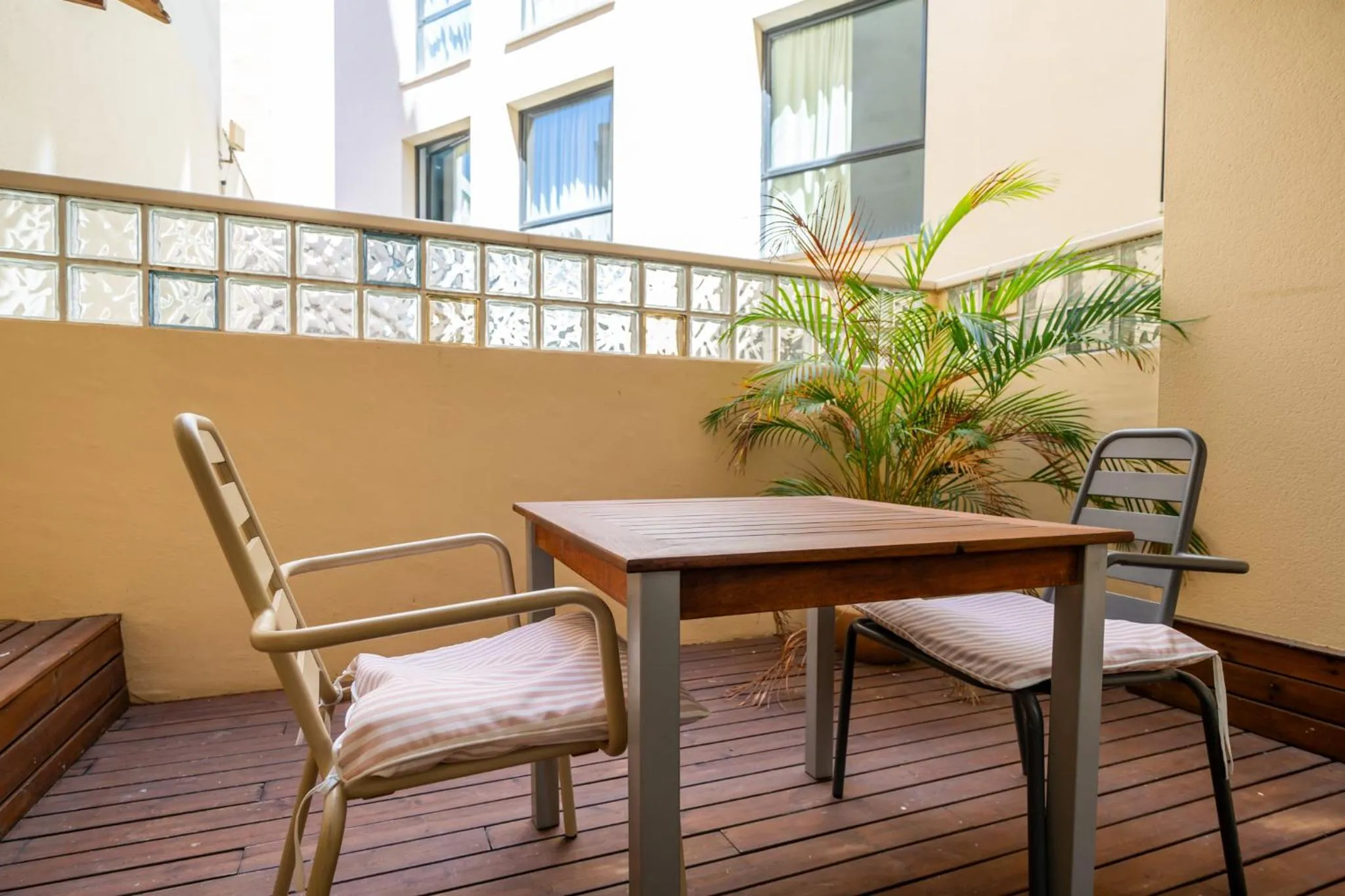 Patio in Hotel Concordia Barcelona