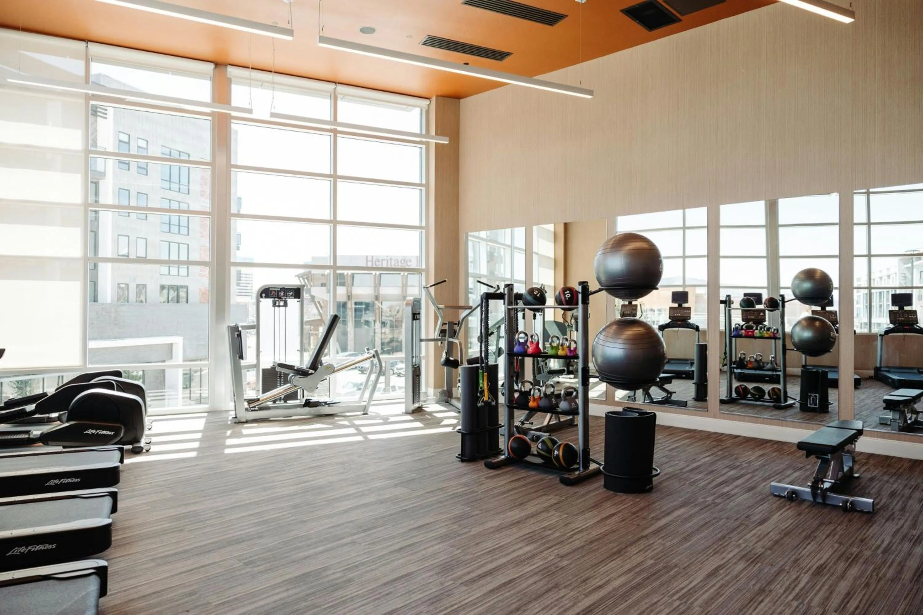 Fitness centre/facilities in Element Reno Experience District