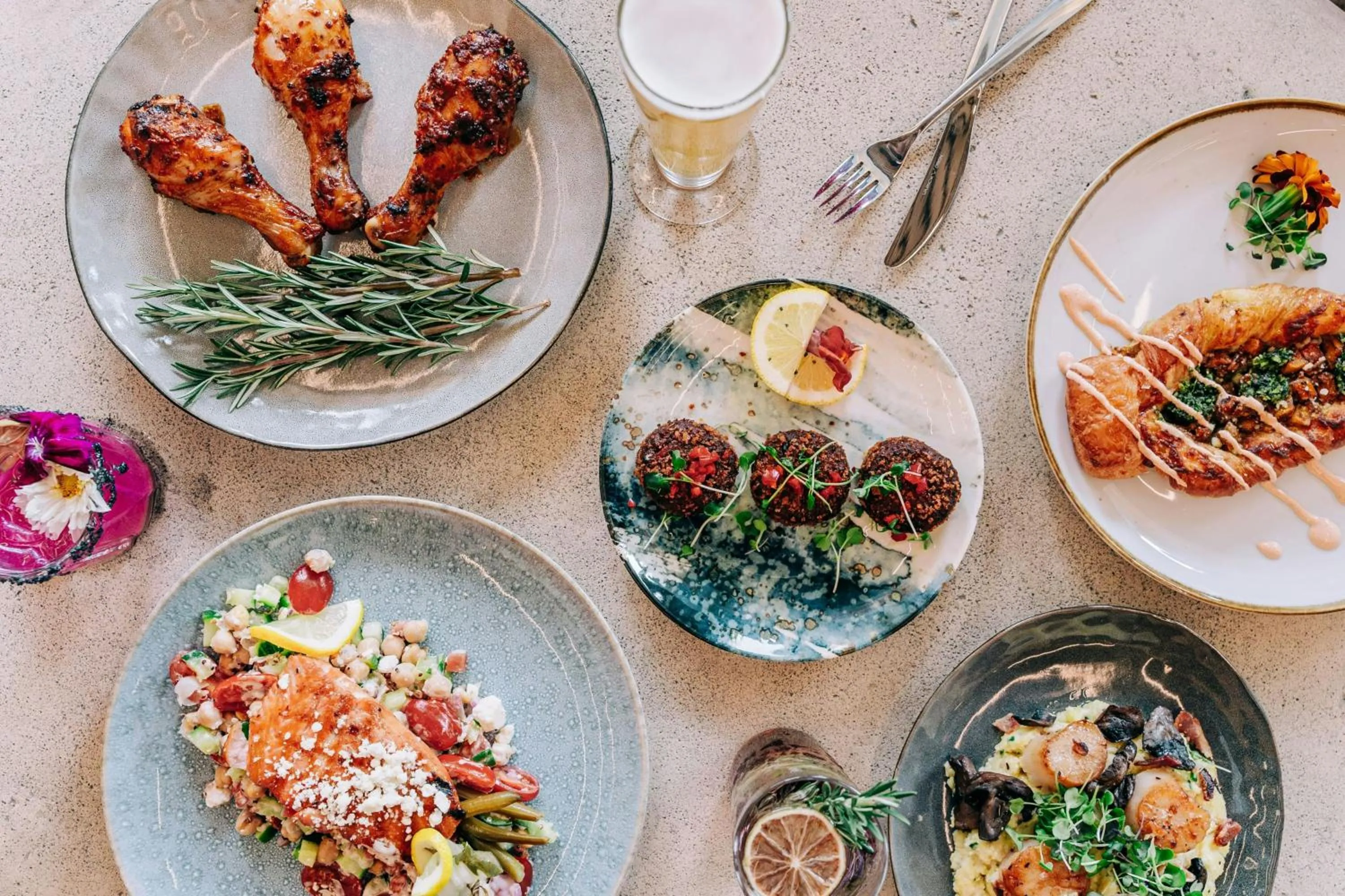 Lobby or reception in Element Reno Experience District