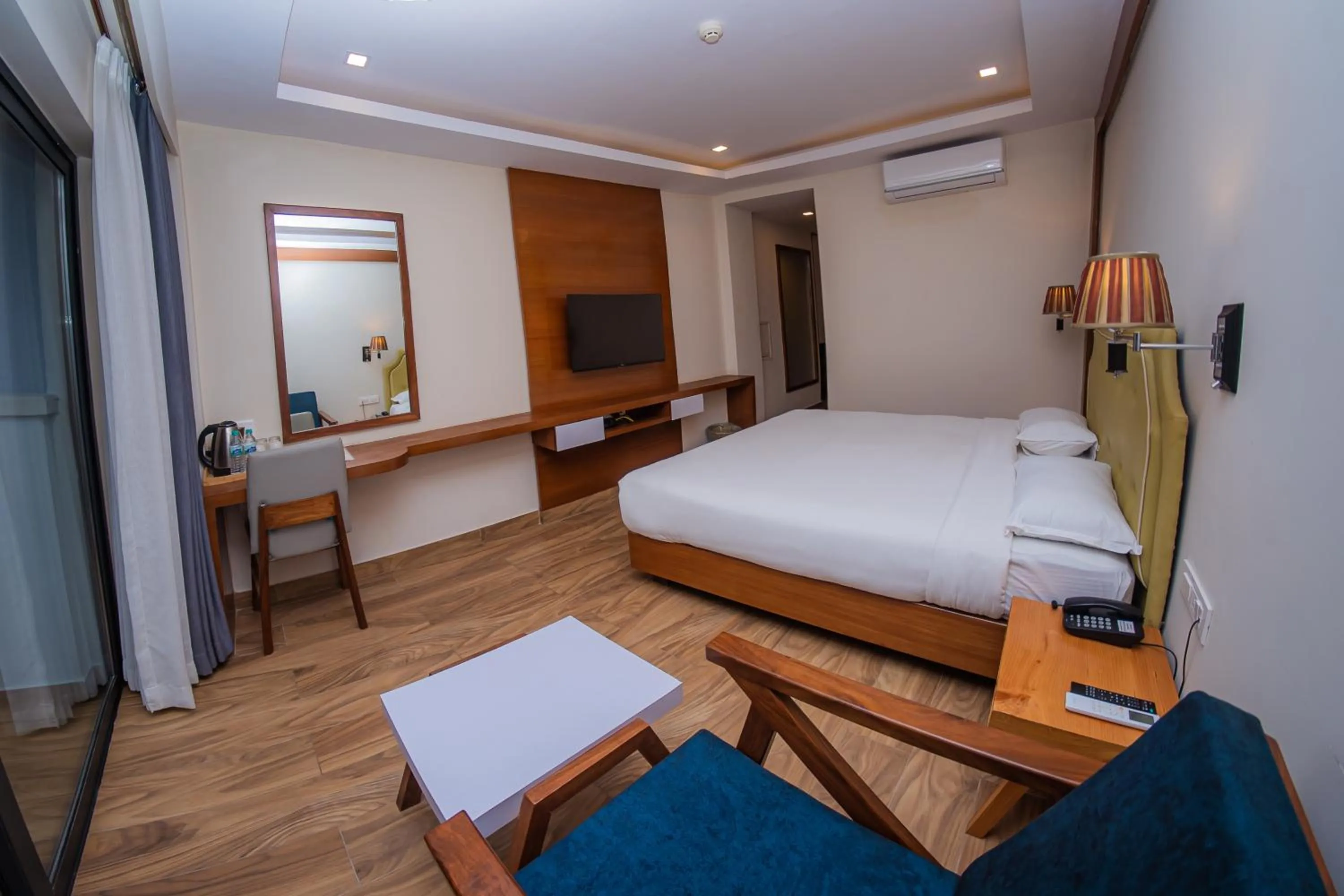 Photo of the whole room, Bed in Hotel Fewa Trip