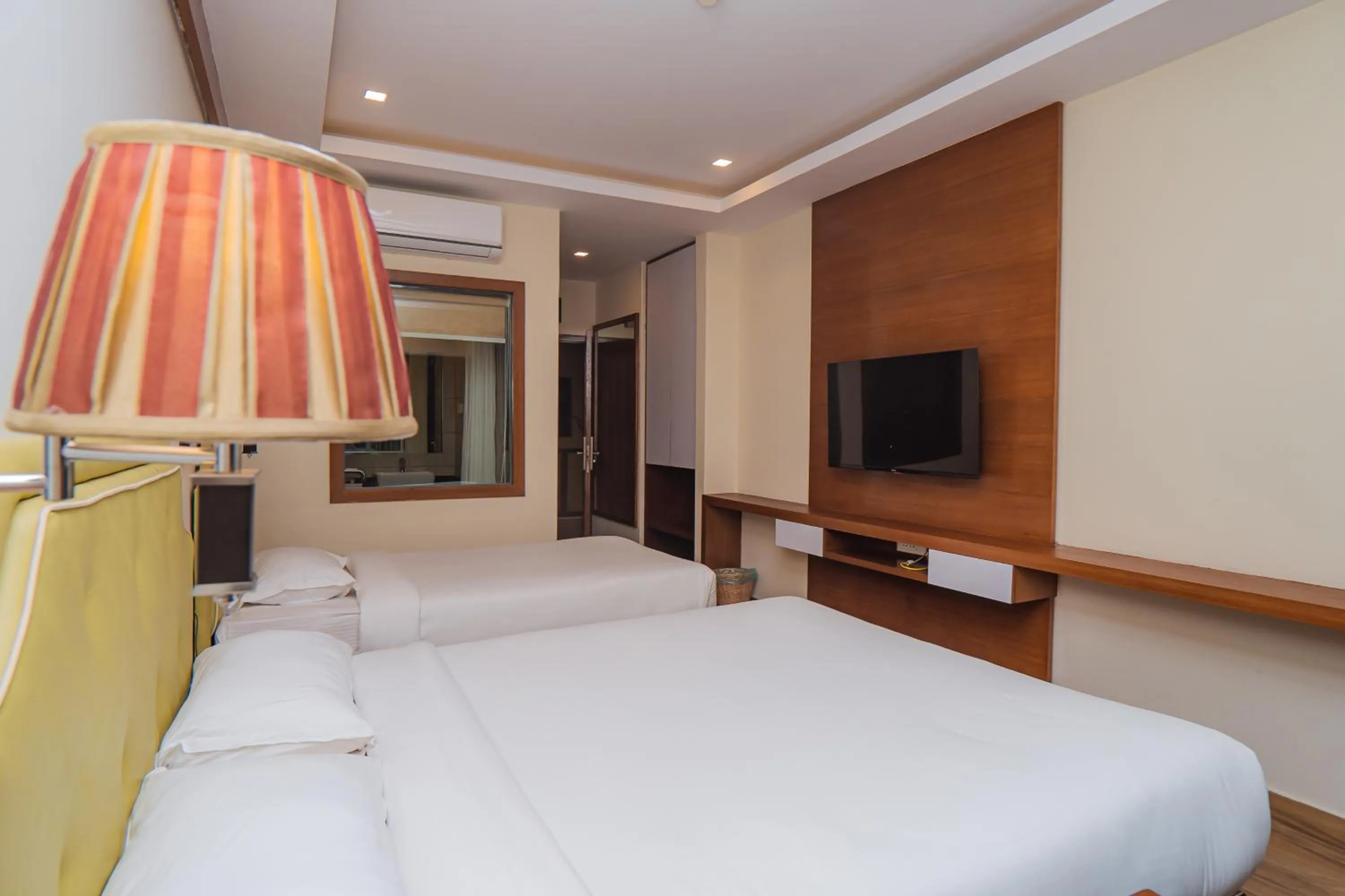 Photo of the whole room, Bed in Hotel Fewa Trip