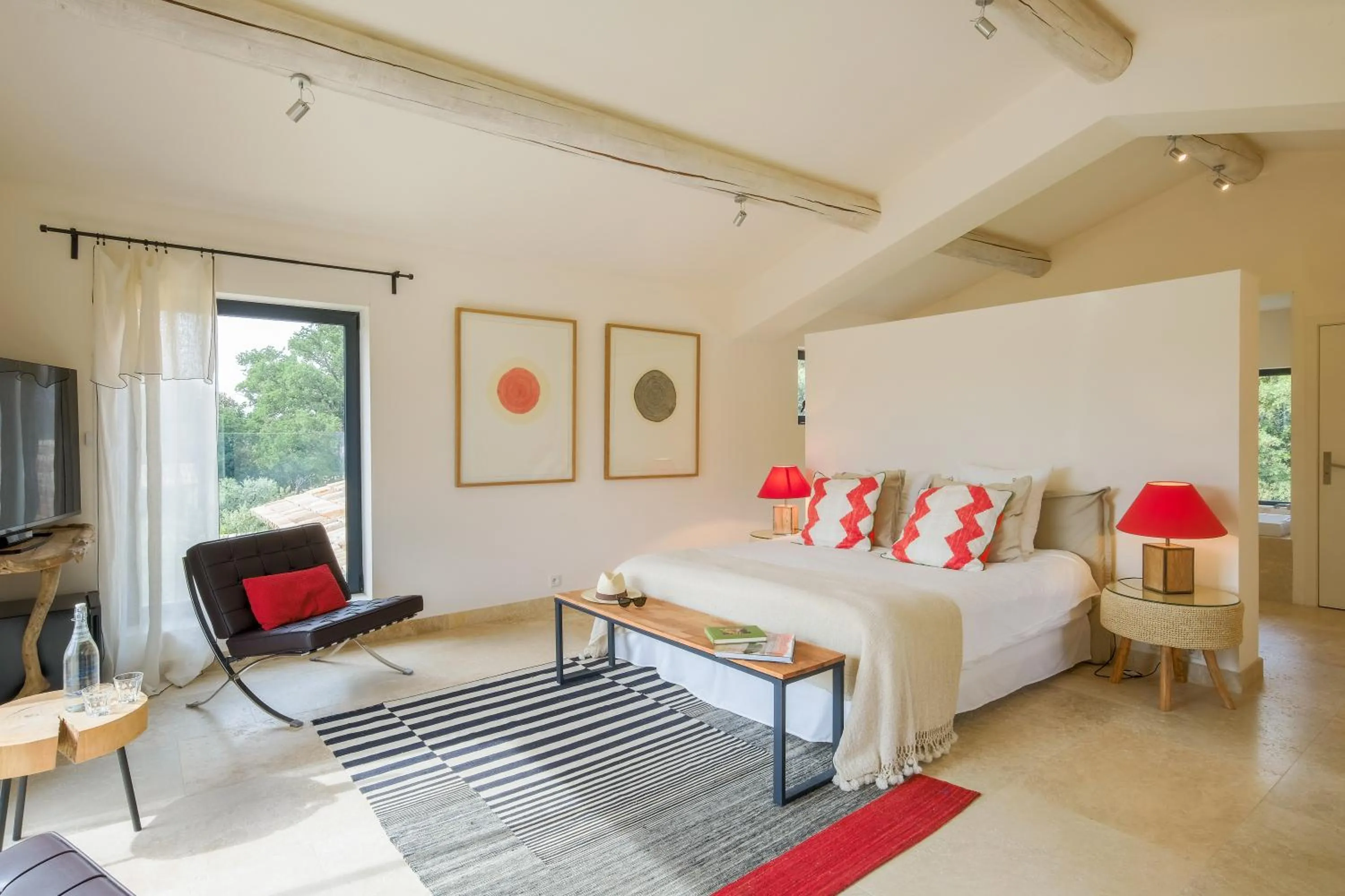 Bed in Mas Notre Dame