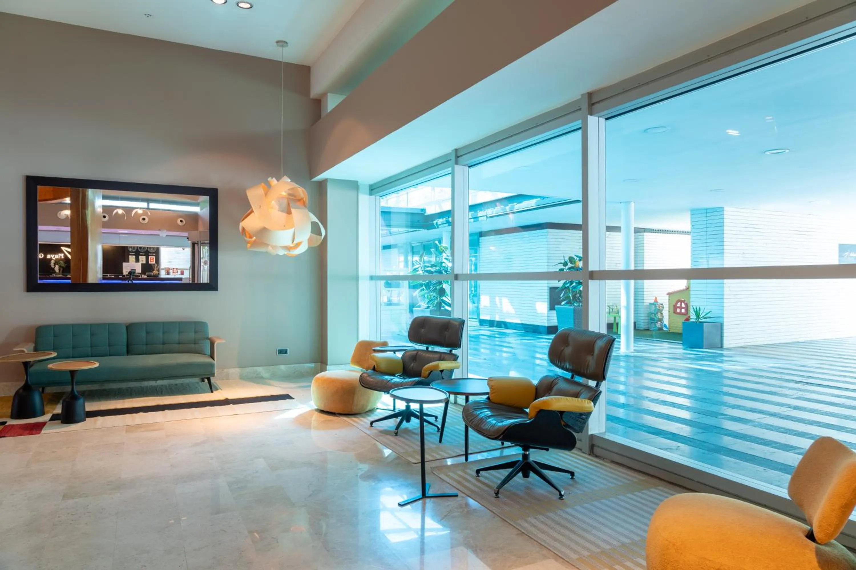 Property building in Abba Playa Gijón