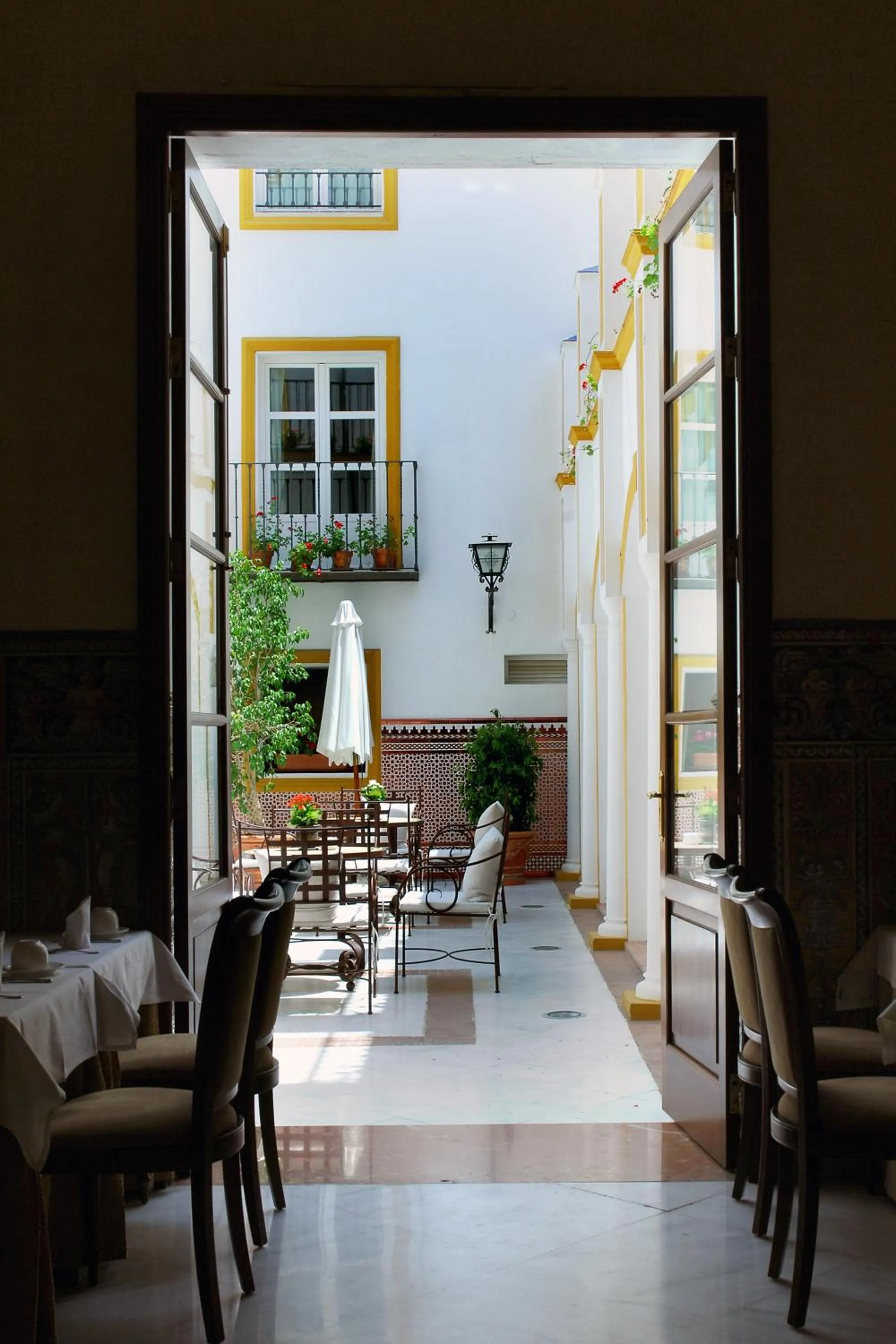 Restaurant/places to eat in Vincci La Rabida