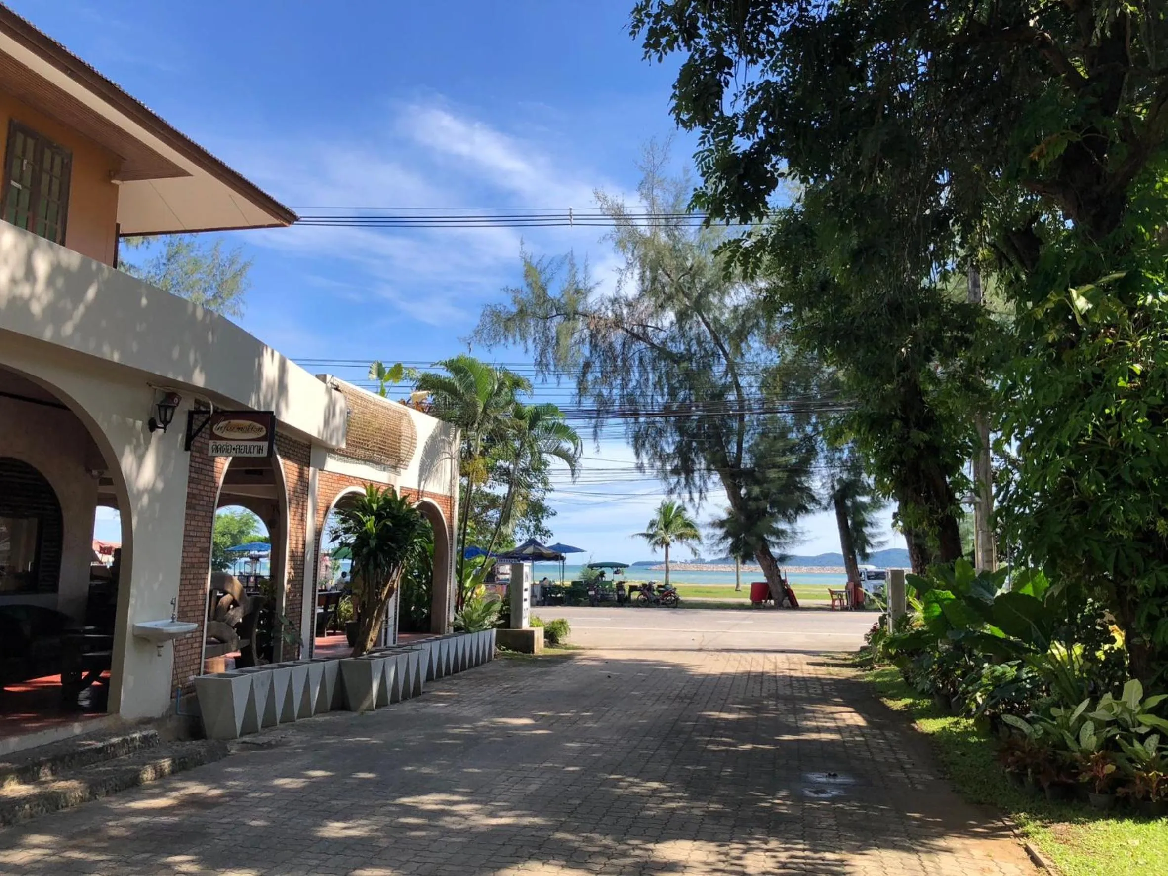 Facade/entrance in Likita Resort