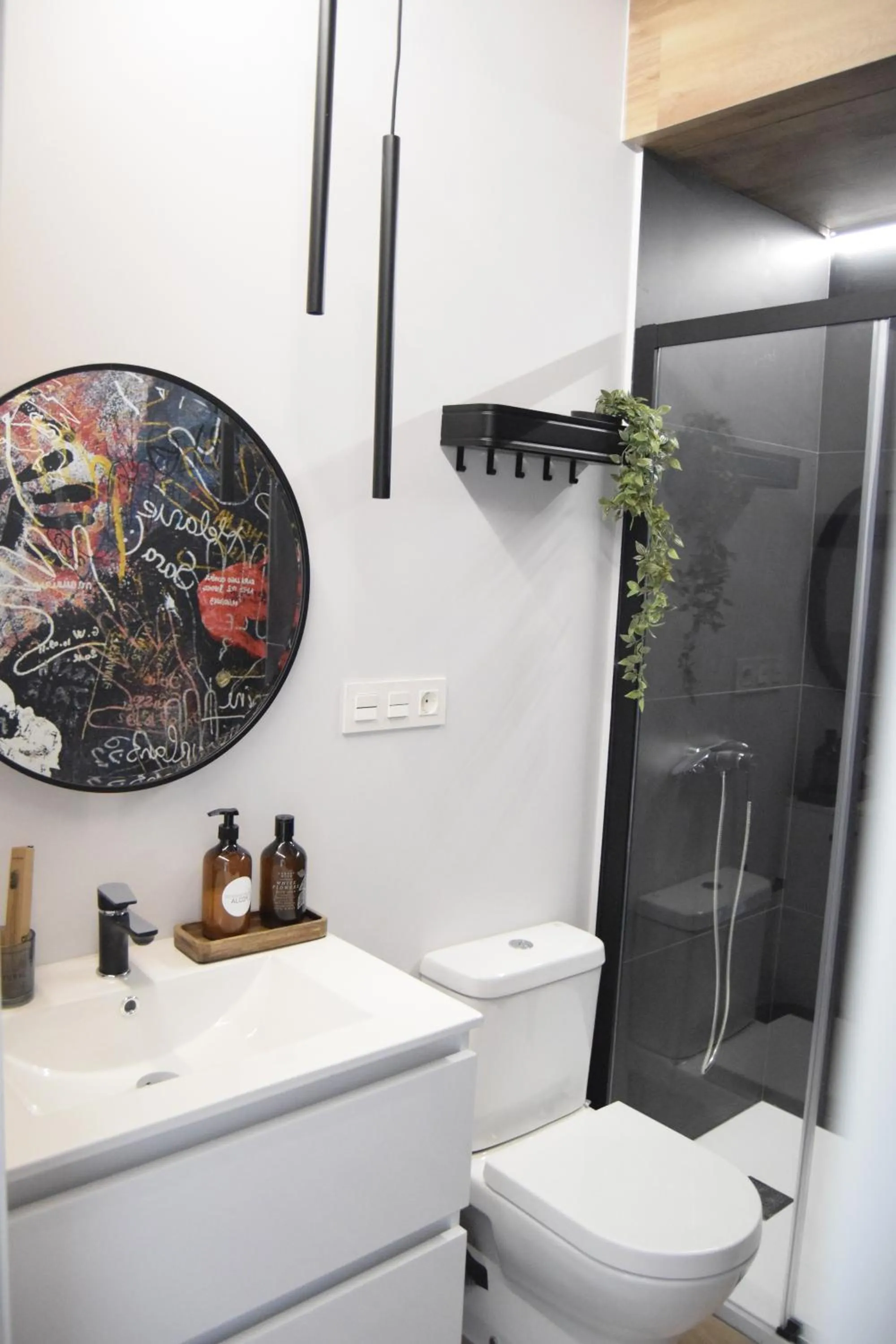 Toilet in Residencial Alcoy Apartahotel