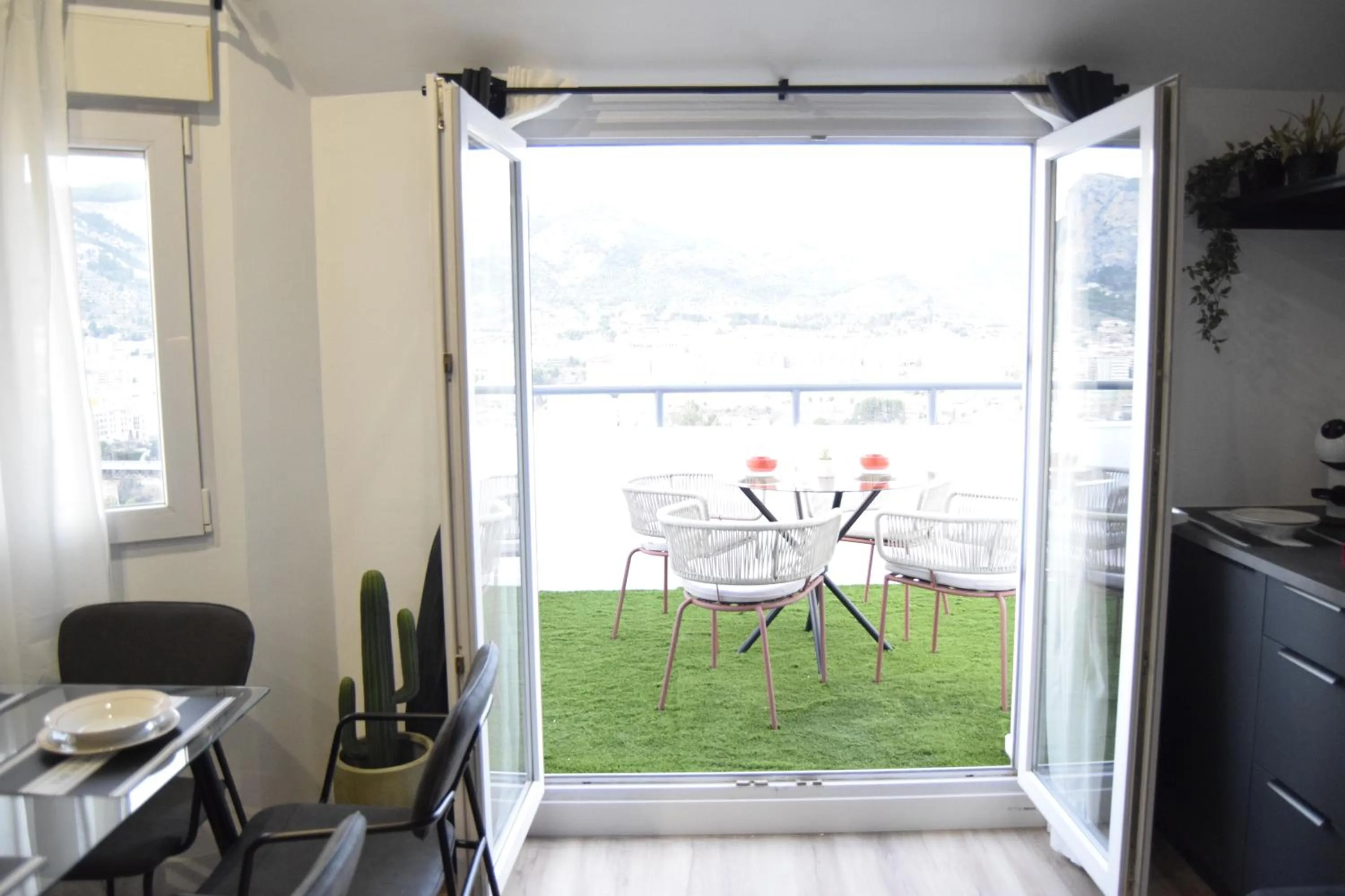 Balcony/Terrace in Residencial Alcoy Apartahotel