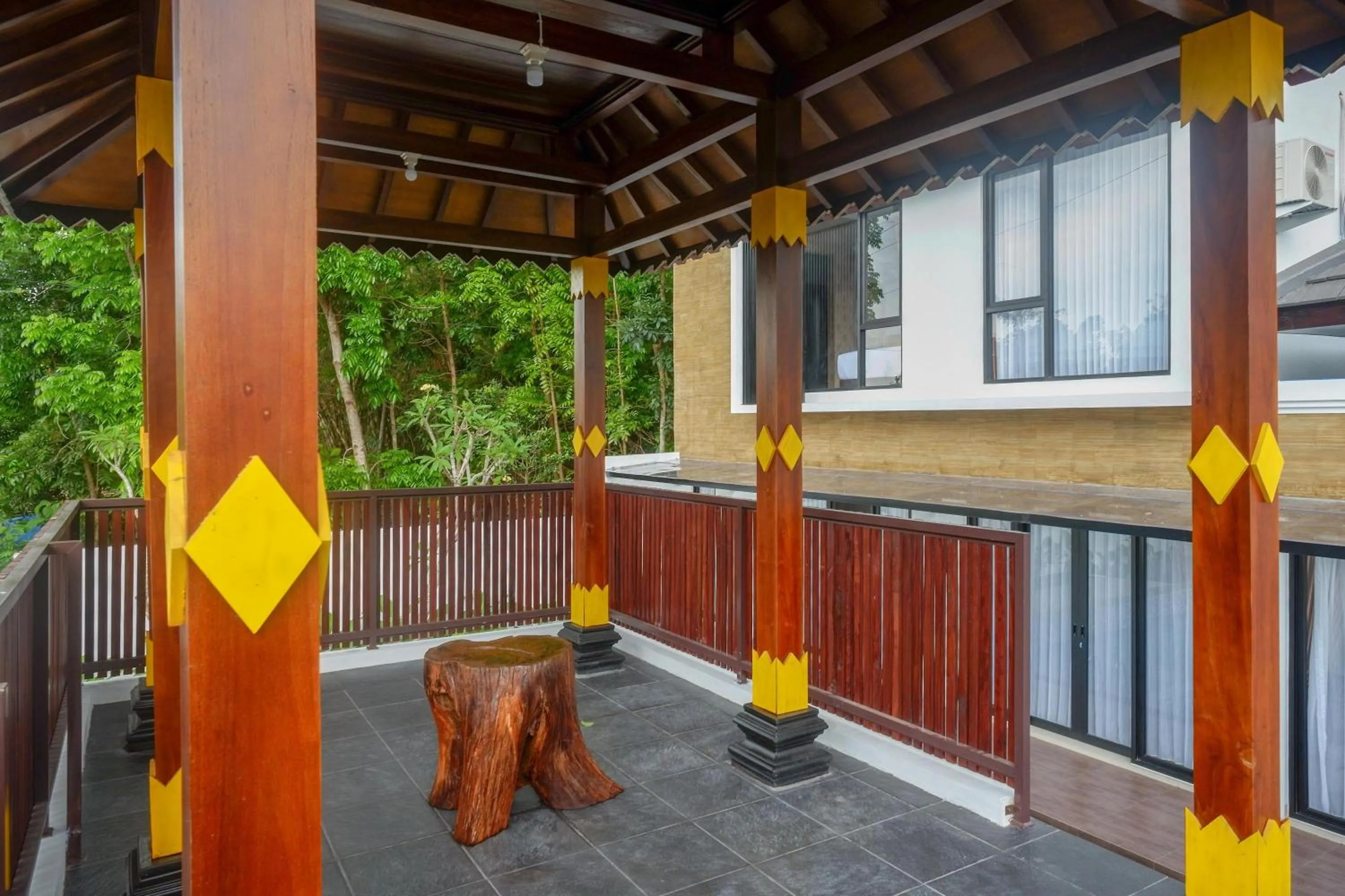 Area and facilities in The Lavana Greenkhaza Villa Jogja