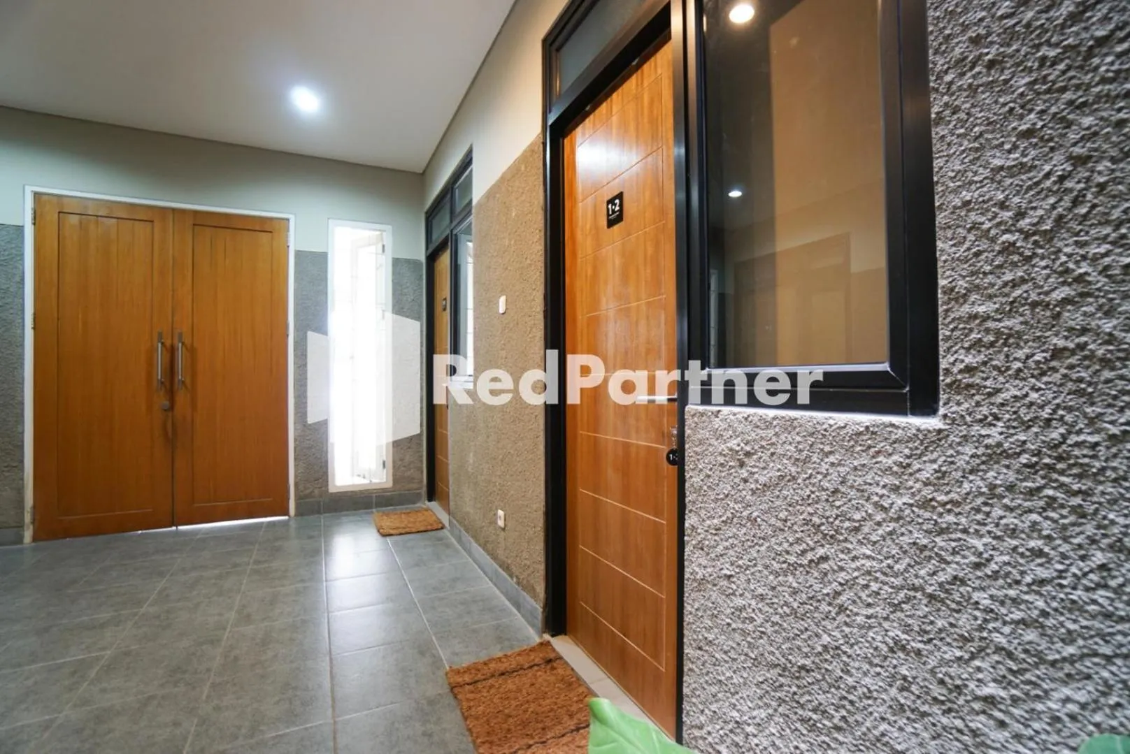 Floor plan in Tomang Gelong Guest House Syariah Mitra RedDoorz