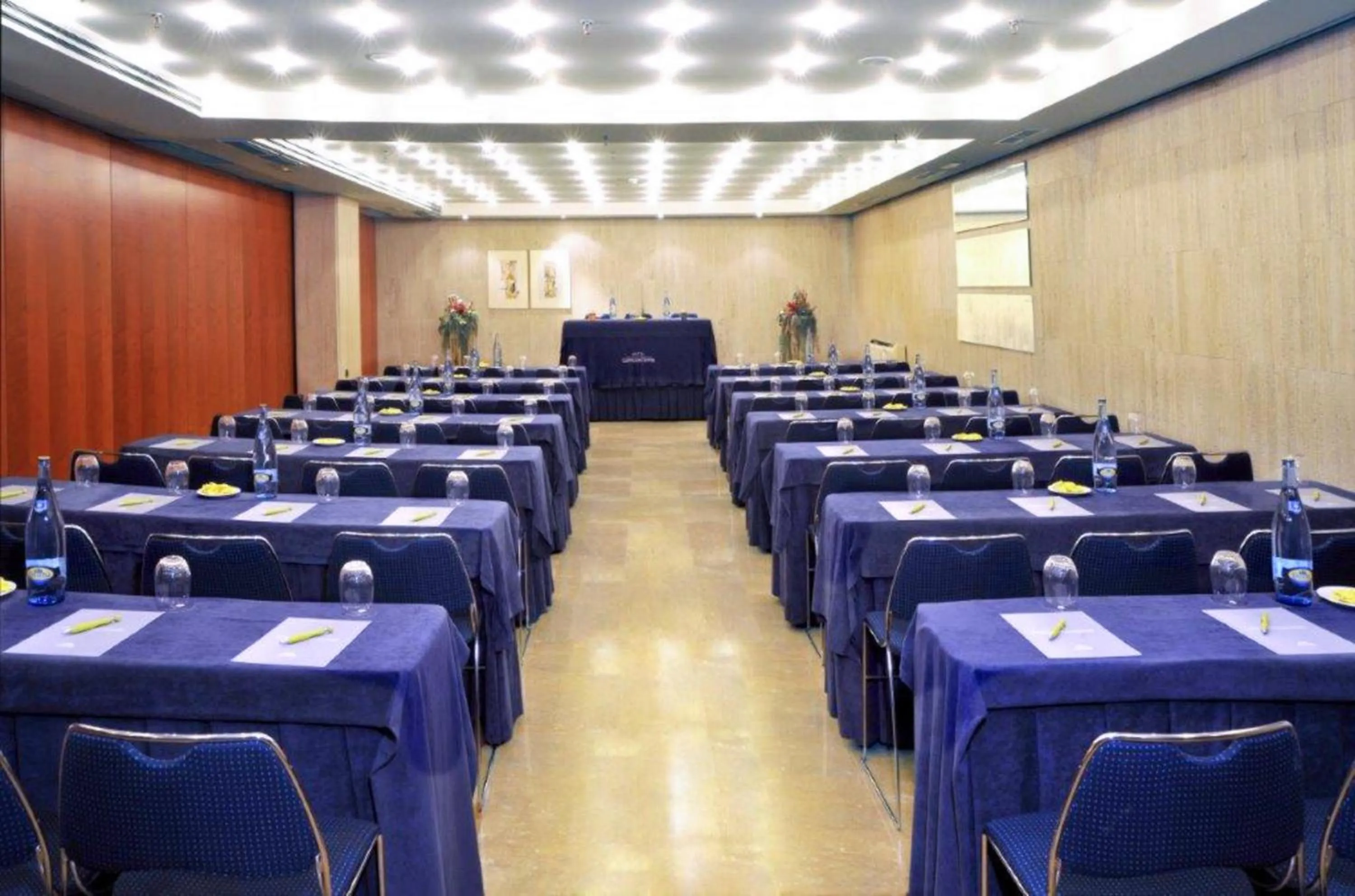 Meeting/conference room in Hotel Castellon Center Affiliated by Meliá
