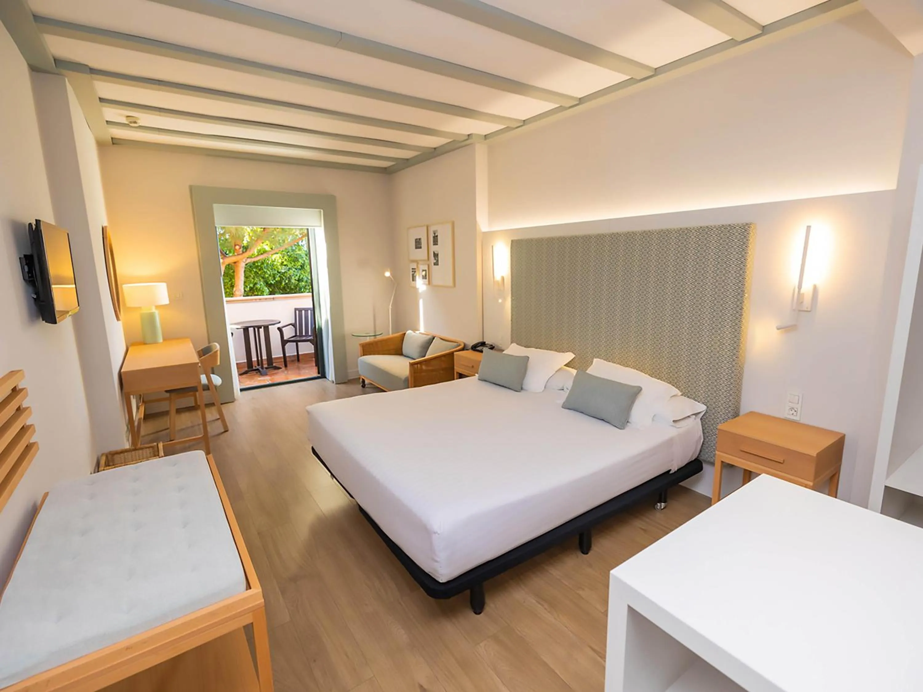 Bed in Isla Canela Golf Hotel Boutique