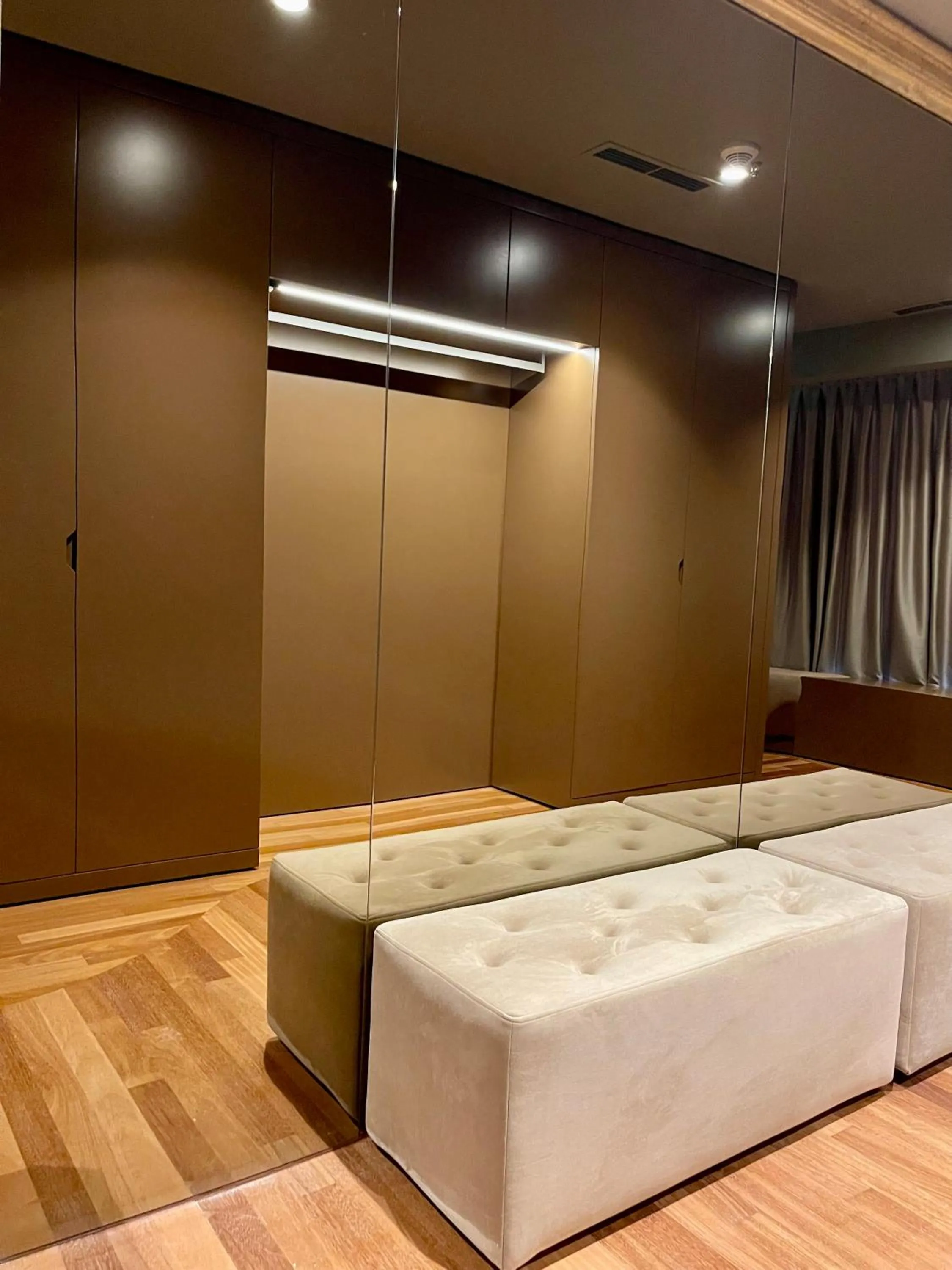 Bedroom in Arka Art Hotel