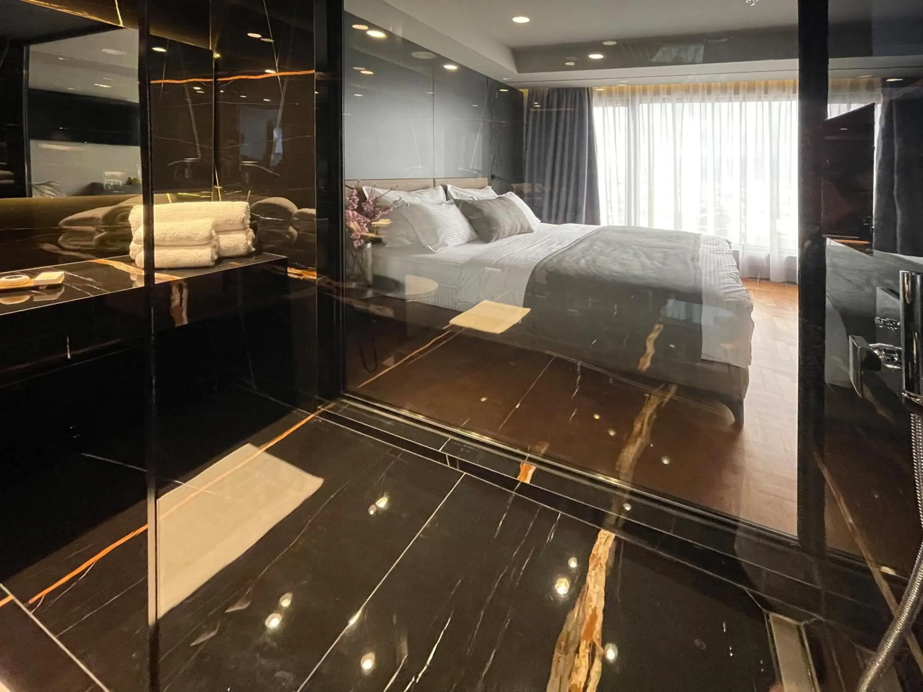 Standard Double Room with City View - single occupancy in Arka Art Hotel Standard Double Room with City View - single occupancy in Arka Art Hotel